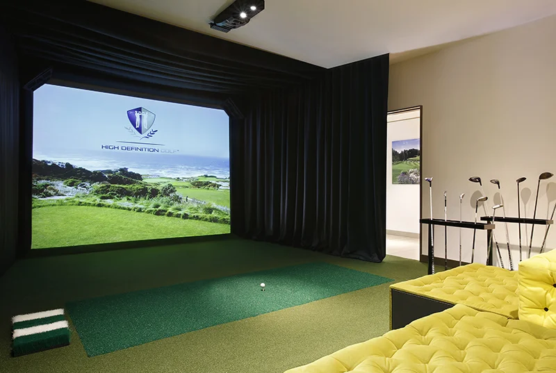 Golf Simulator. Credit: Excelsior Hotel Gallia, A Luxury Collection Hotel