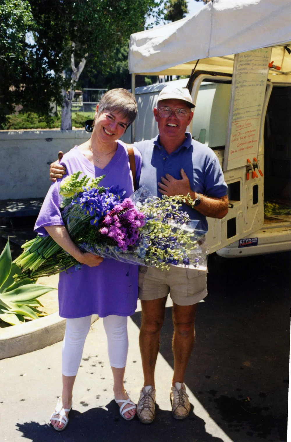 Sherry Morez & Frits de Vries Sherry retired from head nurse of Pedatrics only to keep giving by being one of the first Flower Empower volunteers, here with the first grower to donate flowers (tulips) Frits (wife Gerda and daughter Barbara not pictured) :(
