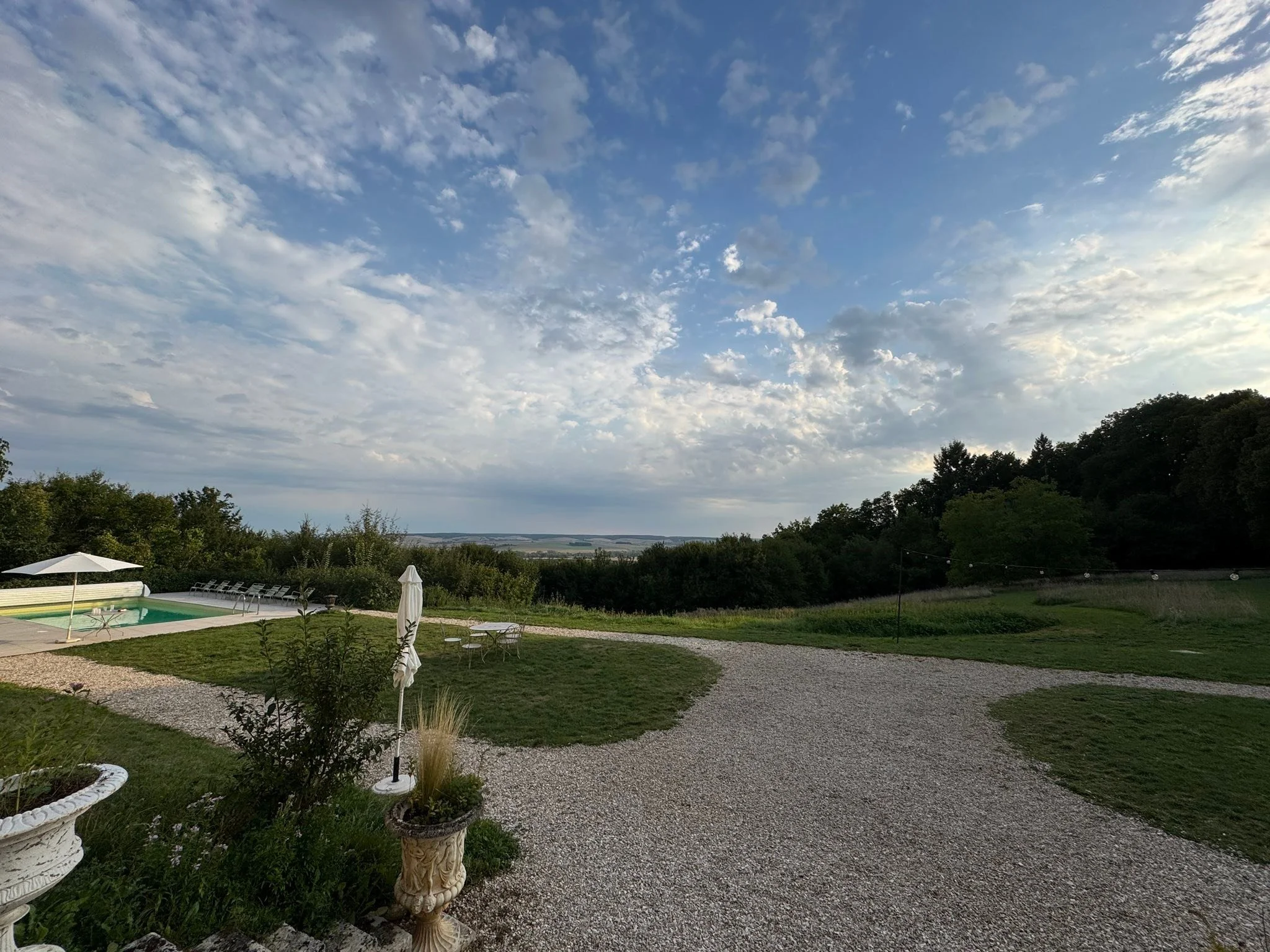 So happy for Gavin and Elena! Congratulations on a gorgeous wedding! We had a fabulous time celebrating you both, family, and friends. Between the best food, drinks, scenery, and well thought out details, we can&rsquo;t pick just one favorite thing. 