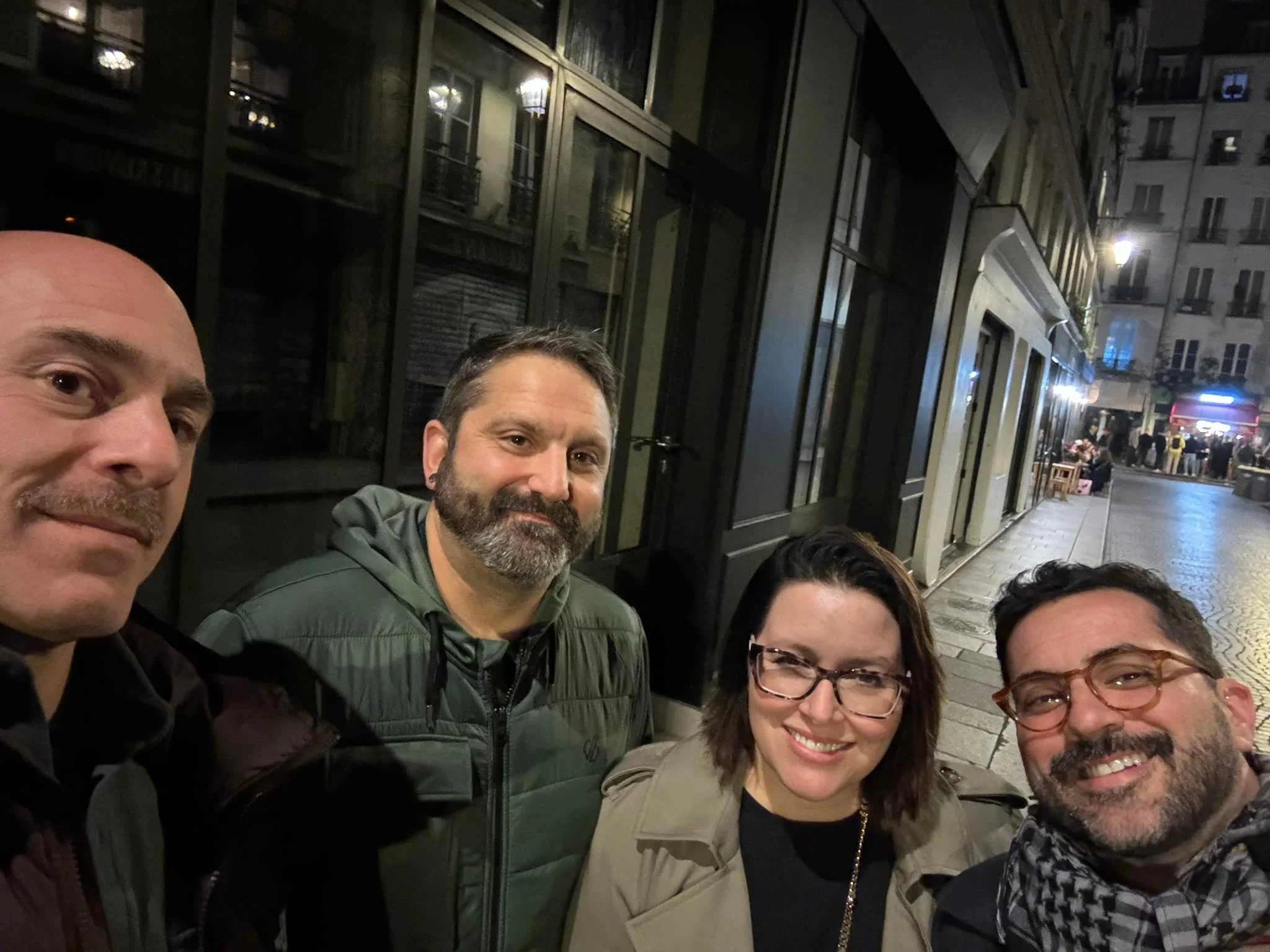 Celebrating another spin around the 🌎 with some good friends 🇫🇷❤️