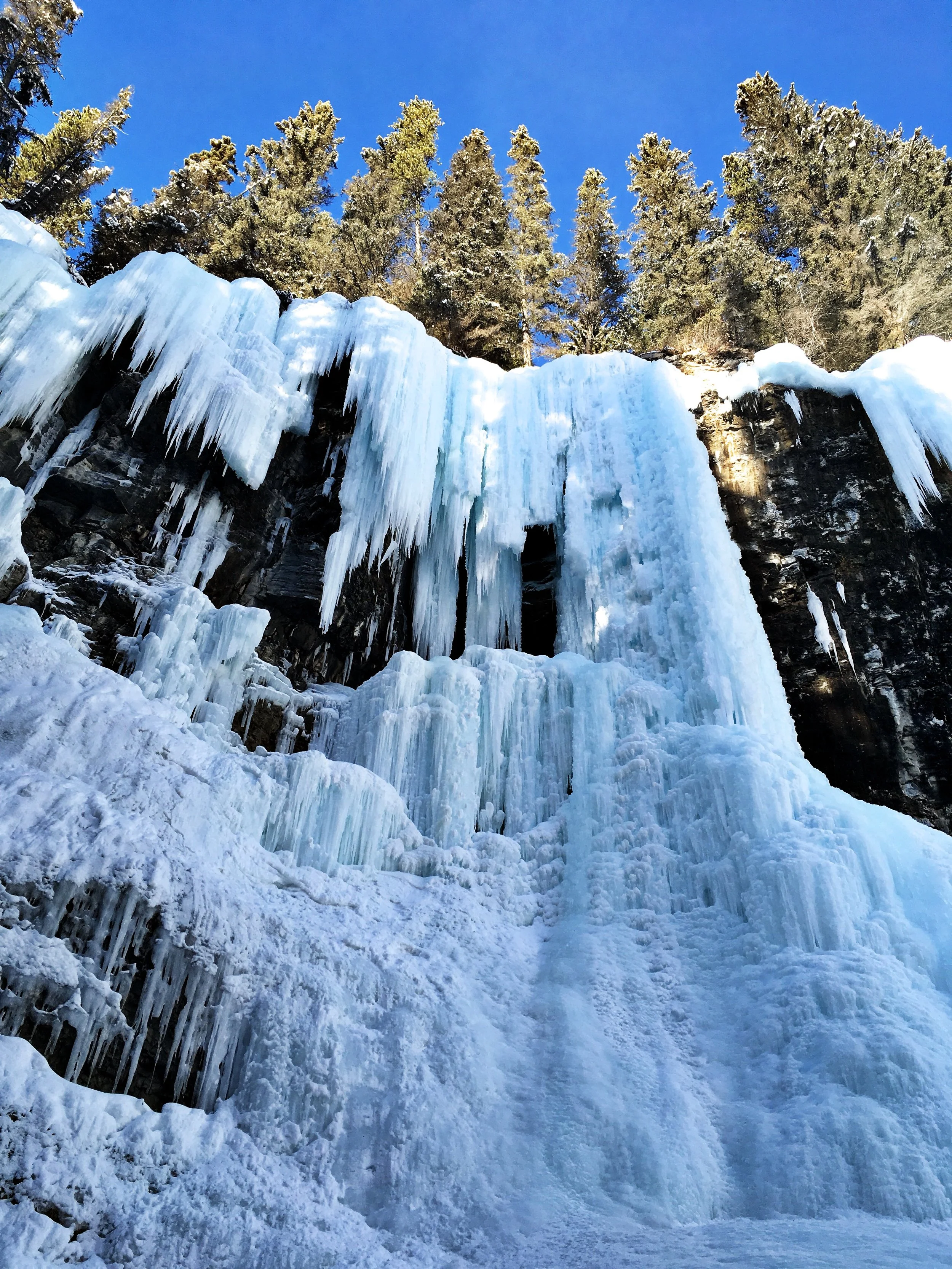 Hiking Johnston's Canyon in Banff