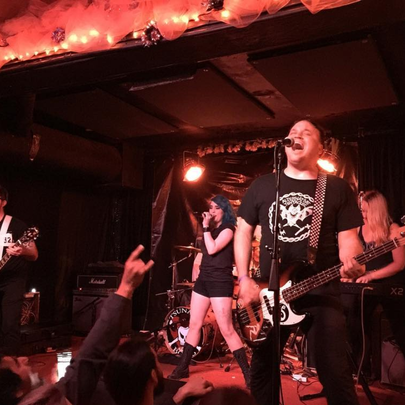 1077thebone.com - Bottom Of The Hill Show Review