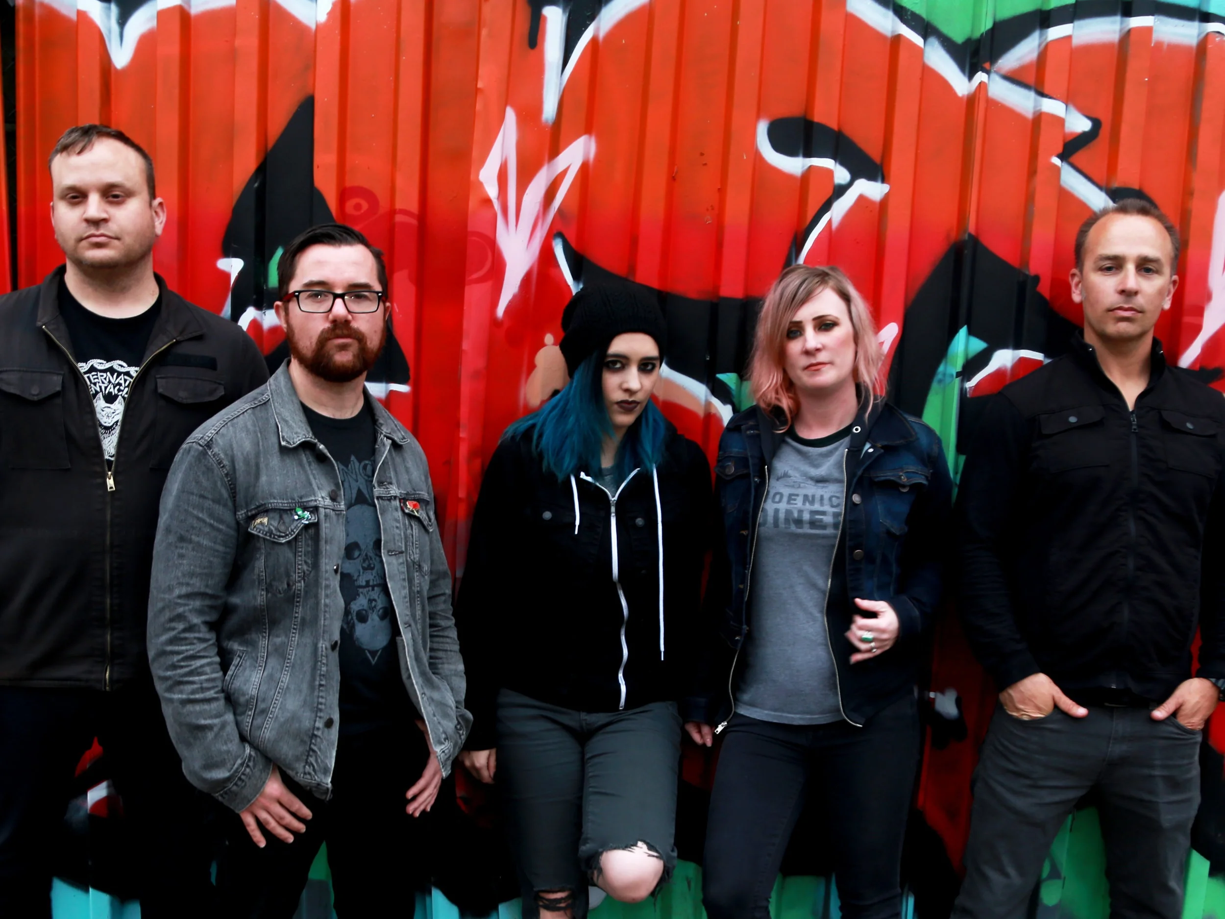 KERRANG! MAGAZINE STREAMS NEW TRACK "PETALUMA"
