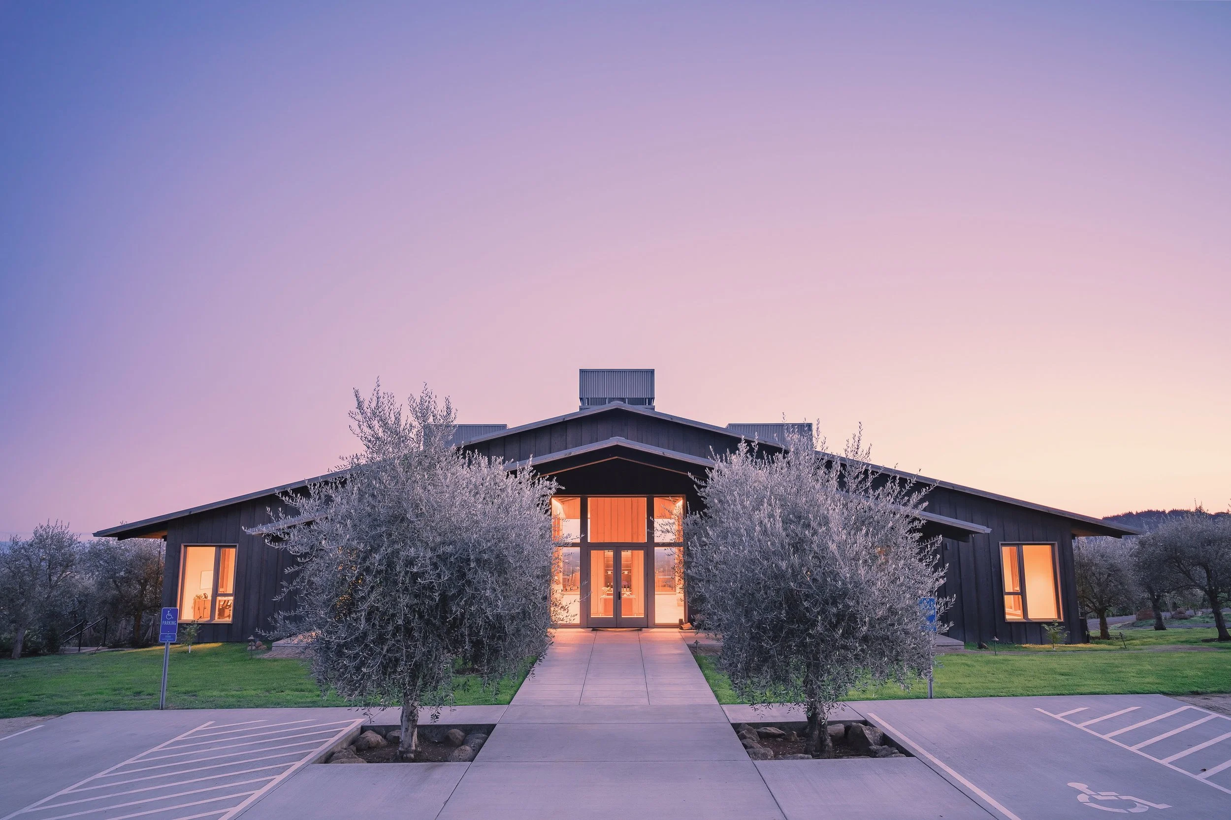 Domaine Roy | Dundee, Oregon