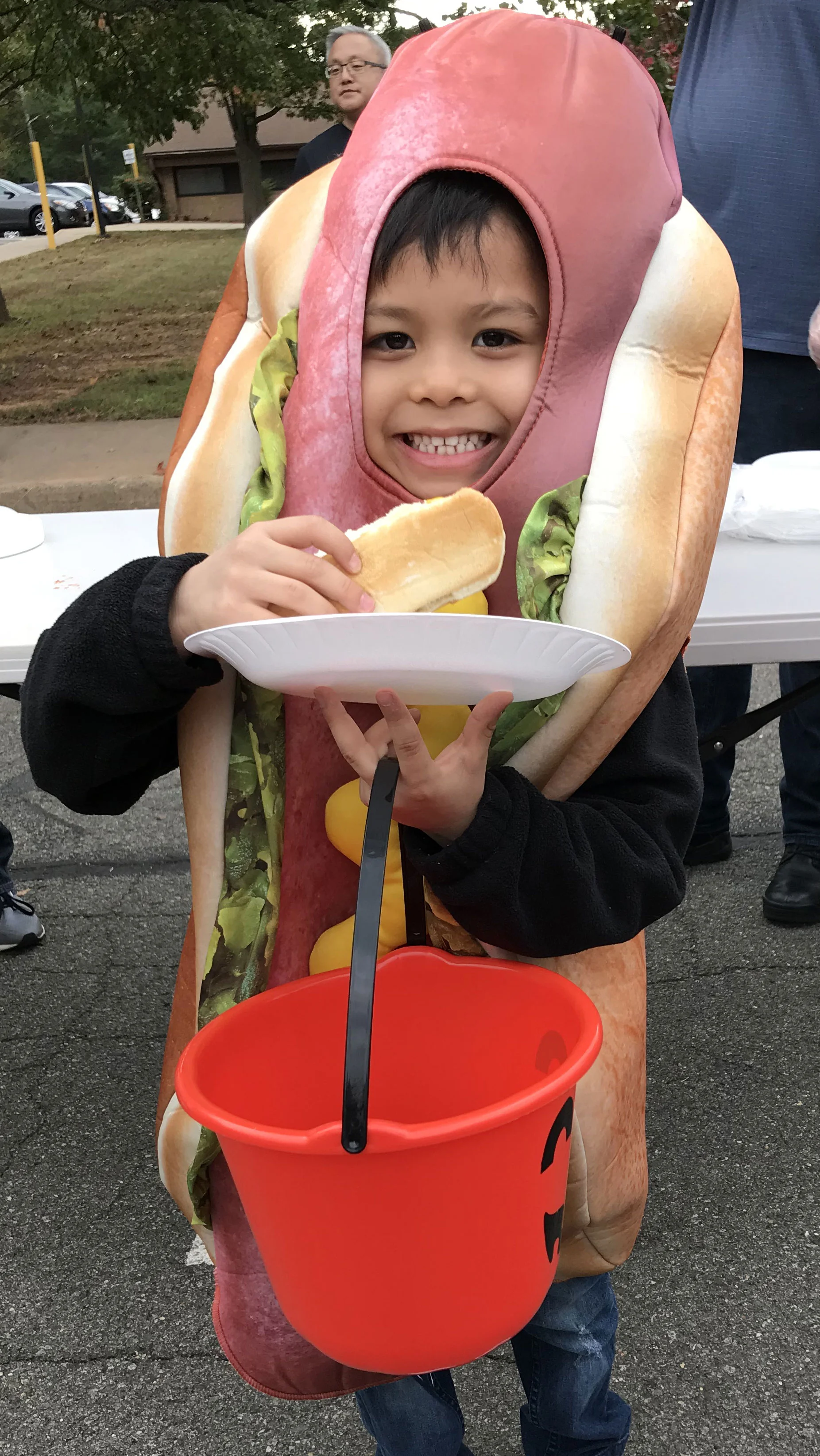 Hotdog-kid.jpg