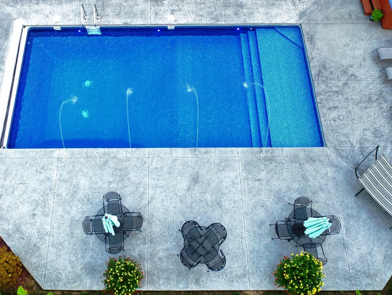 Vinyl-autocover-sundeck-overhead.jpg