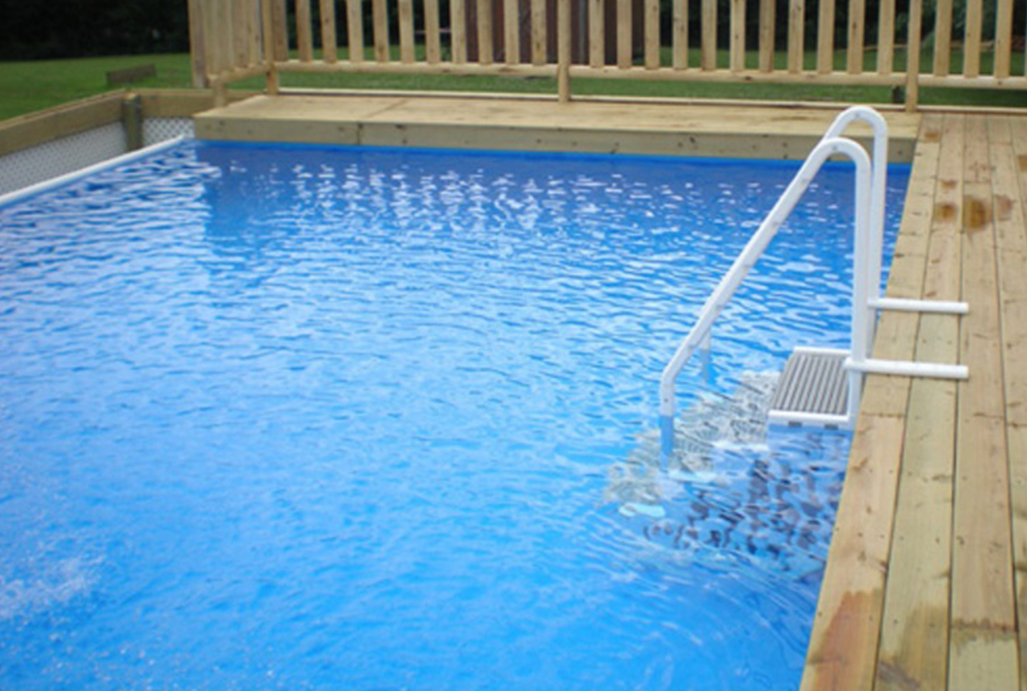 Aboveground-Splash-Superpool-partial deck.jpg