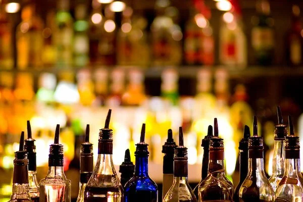alcoholic-drinks.jpg