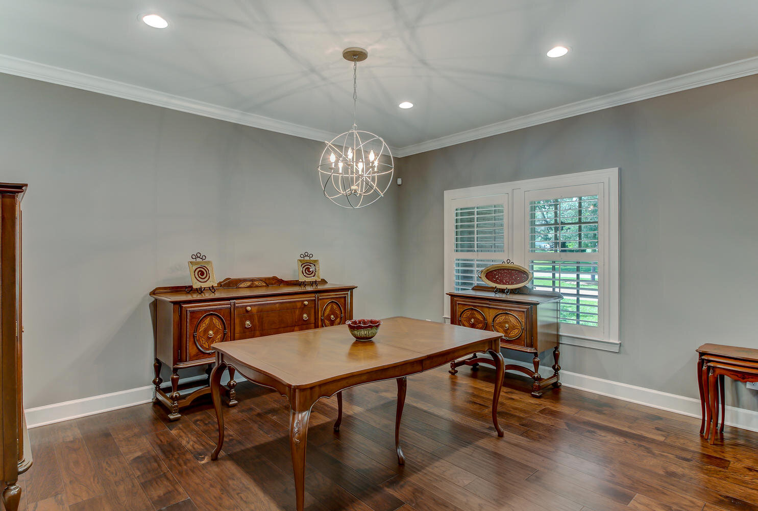 4808 Prince Edward Rd-large-017-101-Dining Room-1486x1000-72dpi.jpg