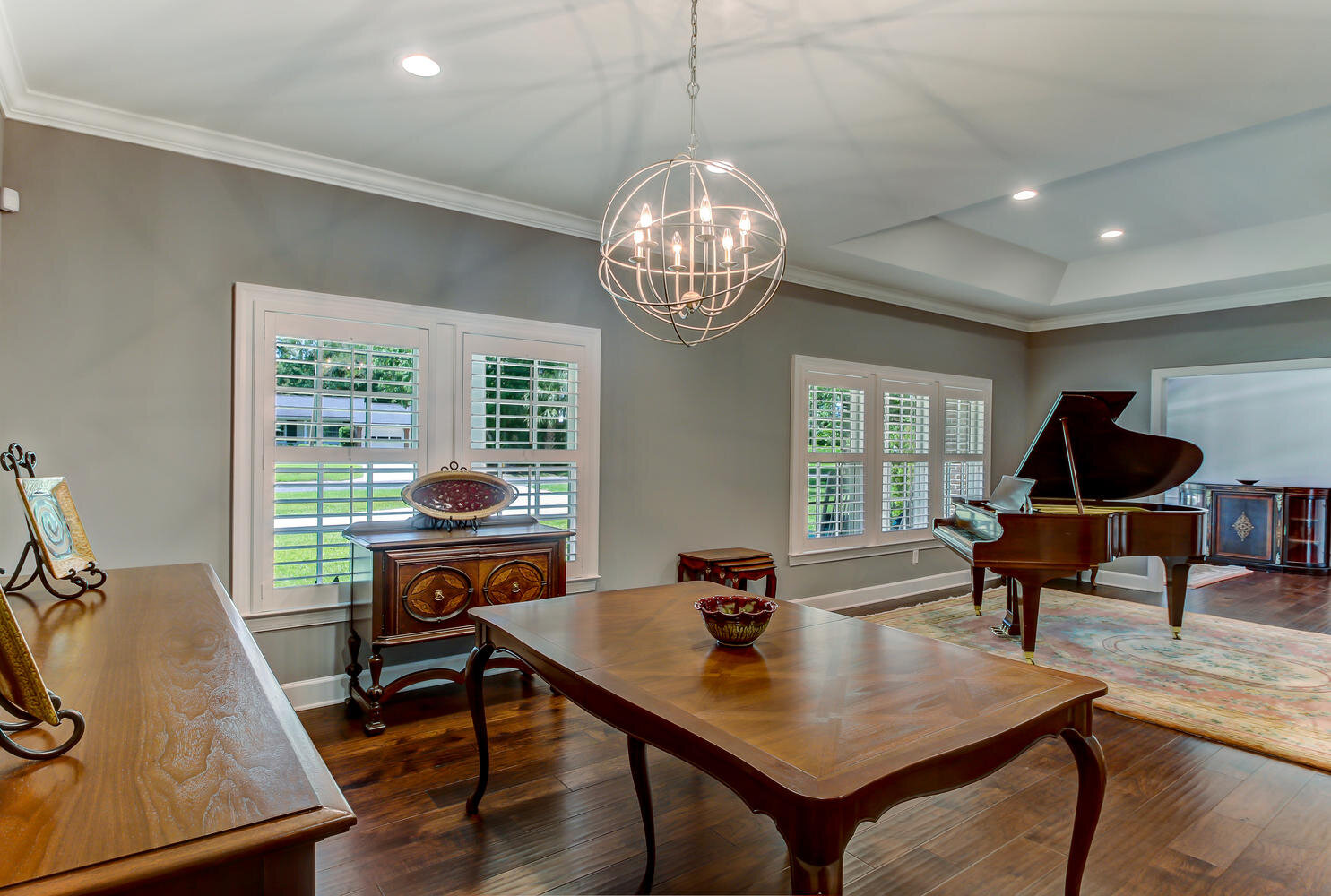 4808 Prince Edward Rd-large-018-121-Dining Room-1486x1000-72dpi.jpg