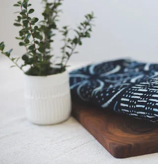 Lizou Fenyvesi<br>Weaver, Textile Conservator