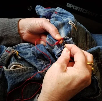 mending_circle_textileartsla.jpg