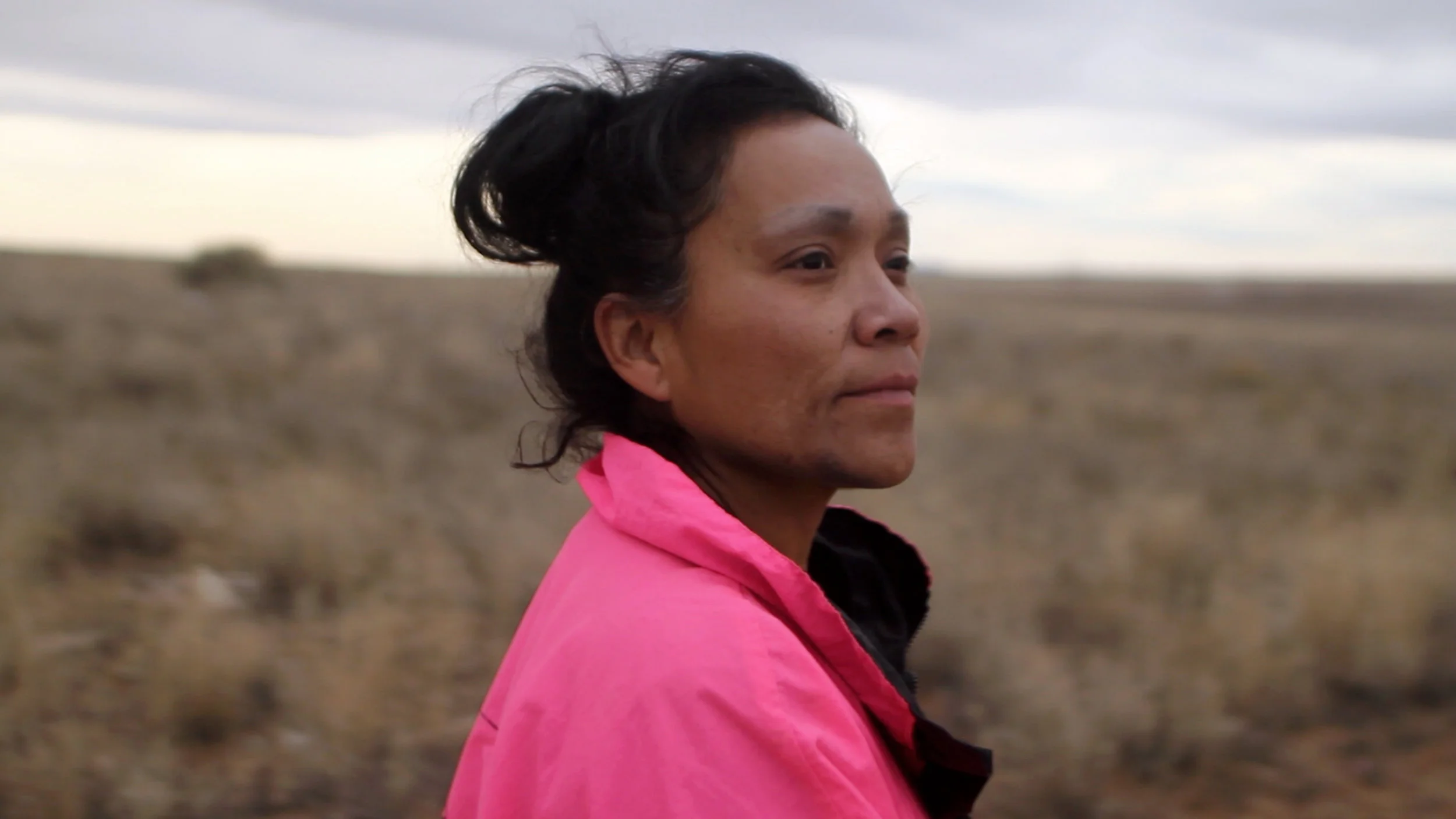 VANESSA grew up herding sheep on the Navajo Nation and joined the Navy to build a better future. Alongside her boyfriend and their son, she combs the desert for scrap metal to recycle for cash.
