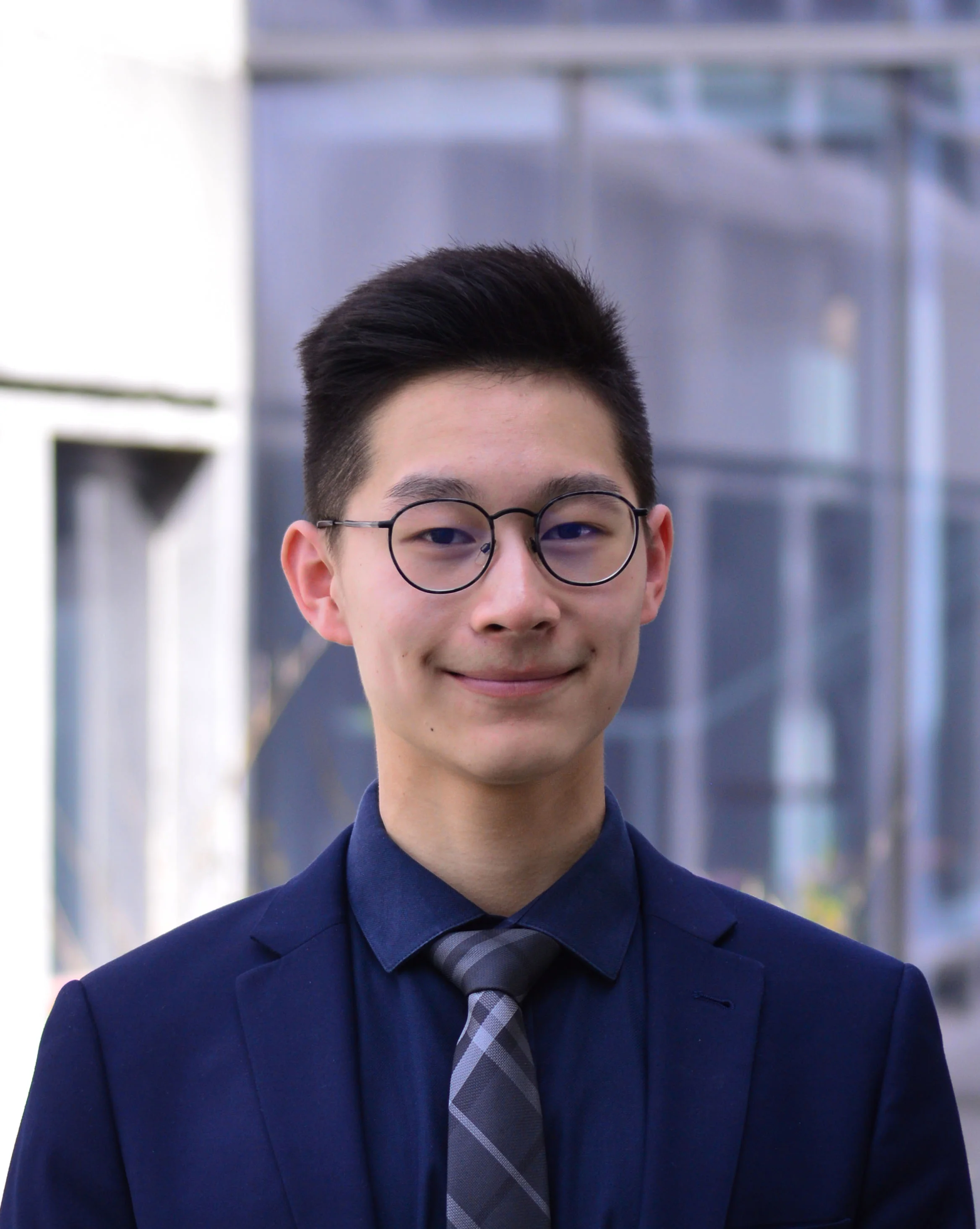 Evan Mak Human Resources Coordinator What are you excited to do in your term? I am excited to get more involved in Beedie, and to help make BASS a warm and welcoming family! I'm really looking forward to meeting new people and making lots of friends! What emoji best describes you? 😇 because I'm an angel