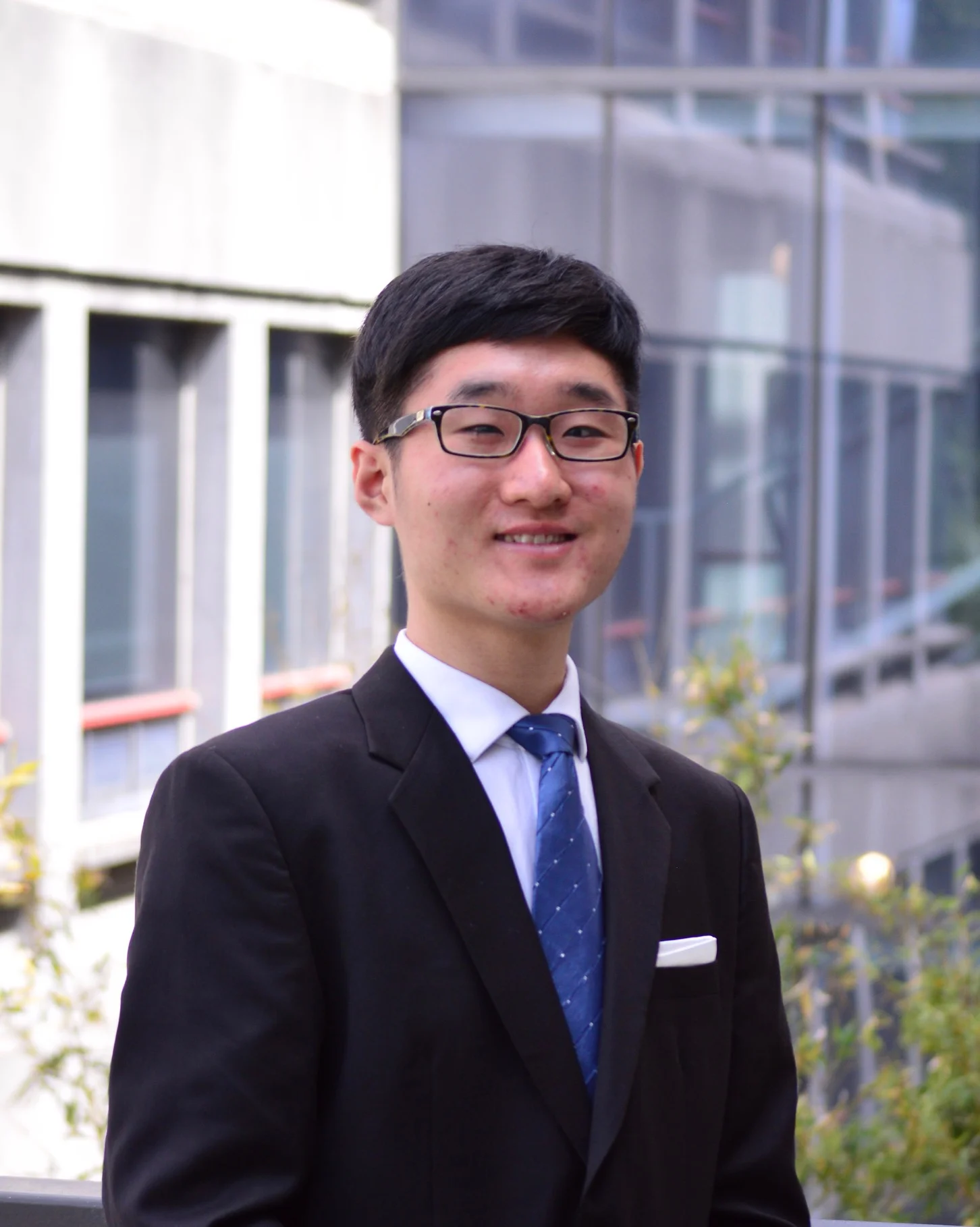 Andy Hwang First and Second-Year Representative What are you excited to do in your term? I am excited to meet incoming first year students and help them their transition to the Beedie Community. I look forward to meet and connect with more first and second year students. I want to help out fellow students to get more involved within the Beedie Community and BASS!!! What emoji best describes you? 🌻 Sunflower! Because my doors are always open to meet and connect with new people! If you are lonely or need a friend to talk, come and chat with me!!! I look forward to get to know more of you in the Beedie Community. Come say "hi" when you see me in a hallway at WMC.