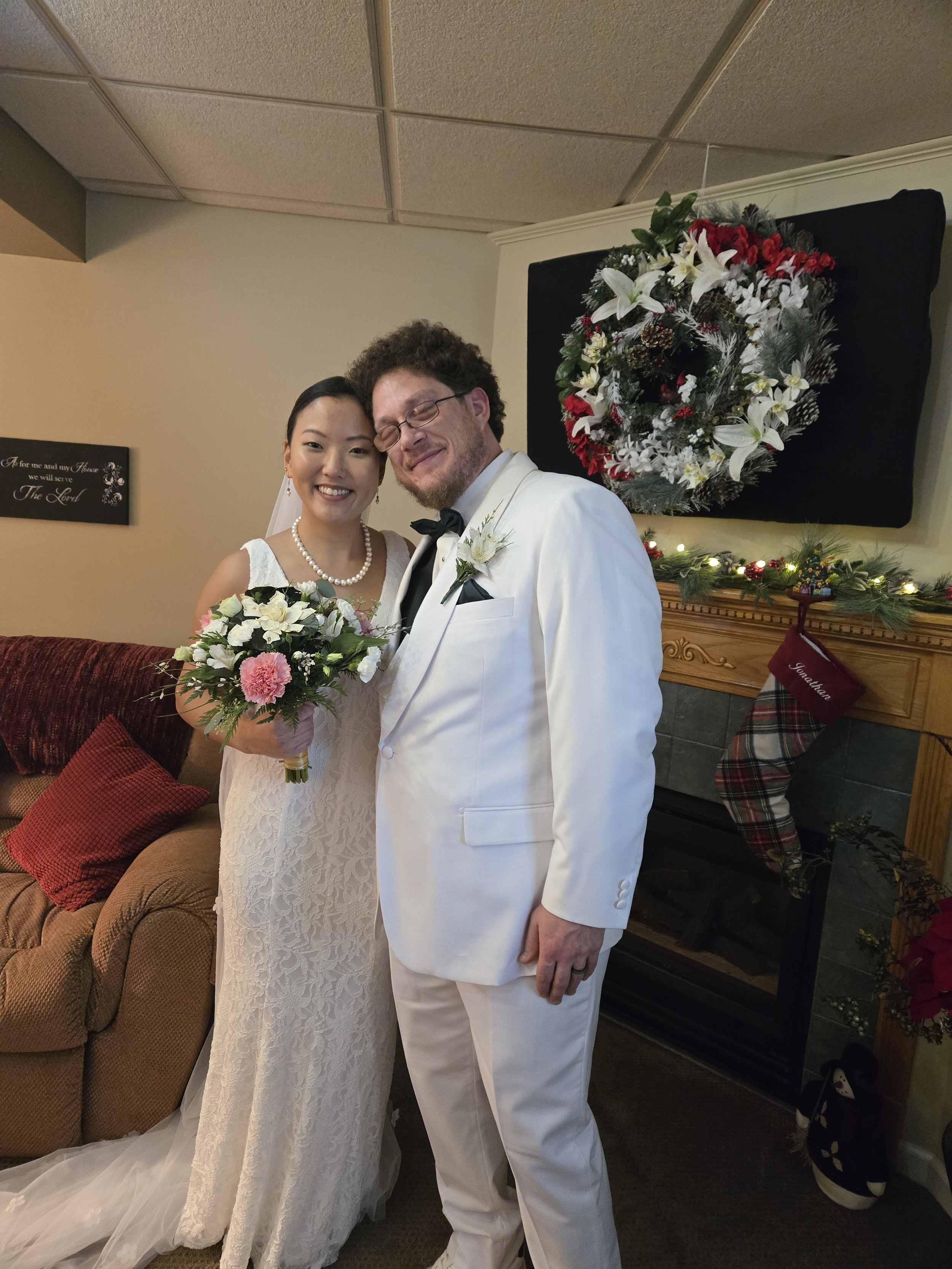 Holiday Weddings: Why Christmas &amp; New Year’s Are the Most Magical Times to Say “I Do”