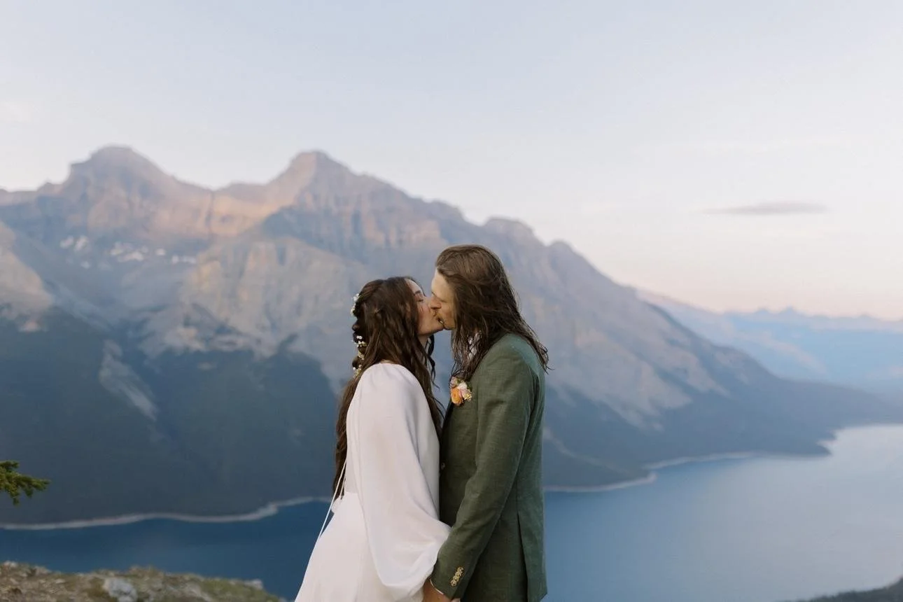 Micro Weddings vs. Elopements in Rochester, NY: Which One Is Right for You?