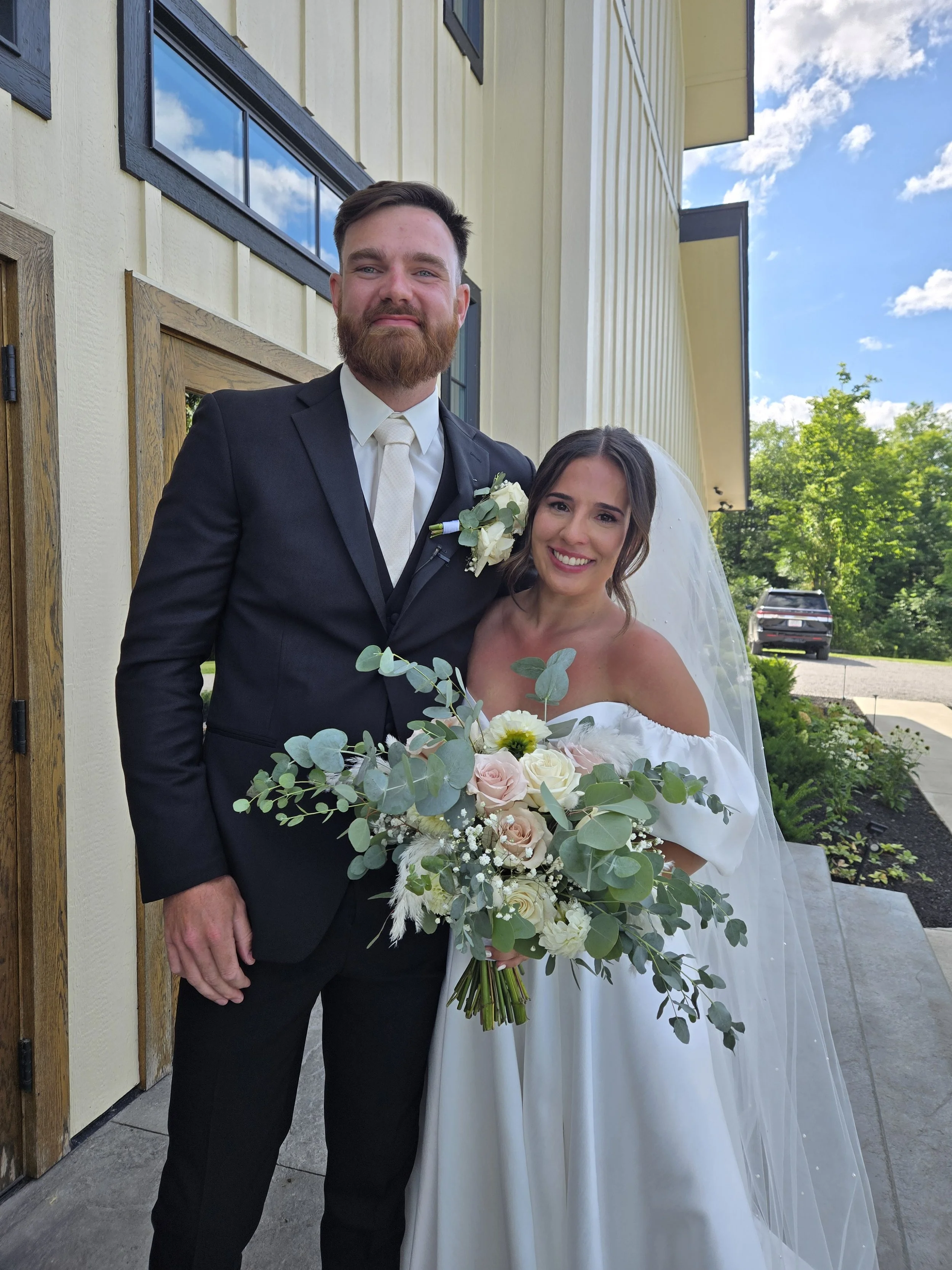 Amanda &amp; Mason’s Notting Hill Farm Wedding: A Love Story That Started With Crocs