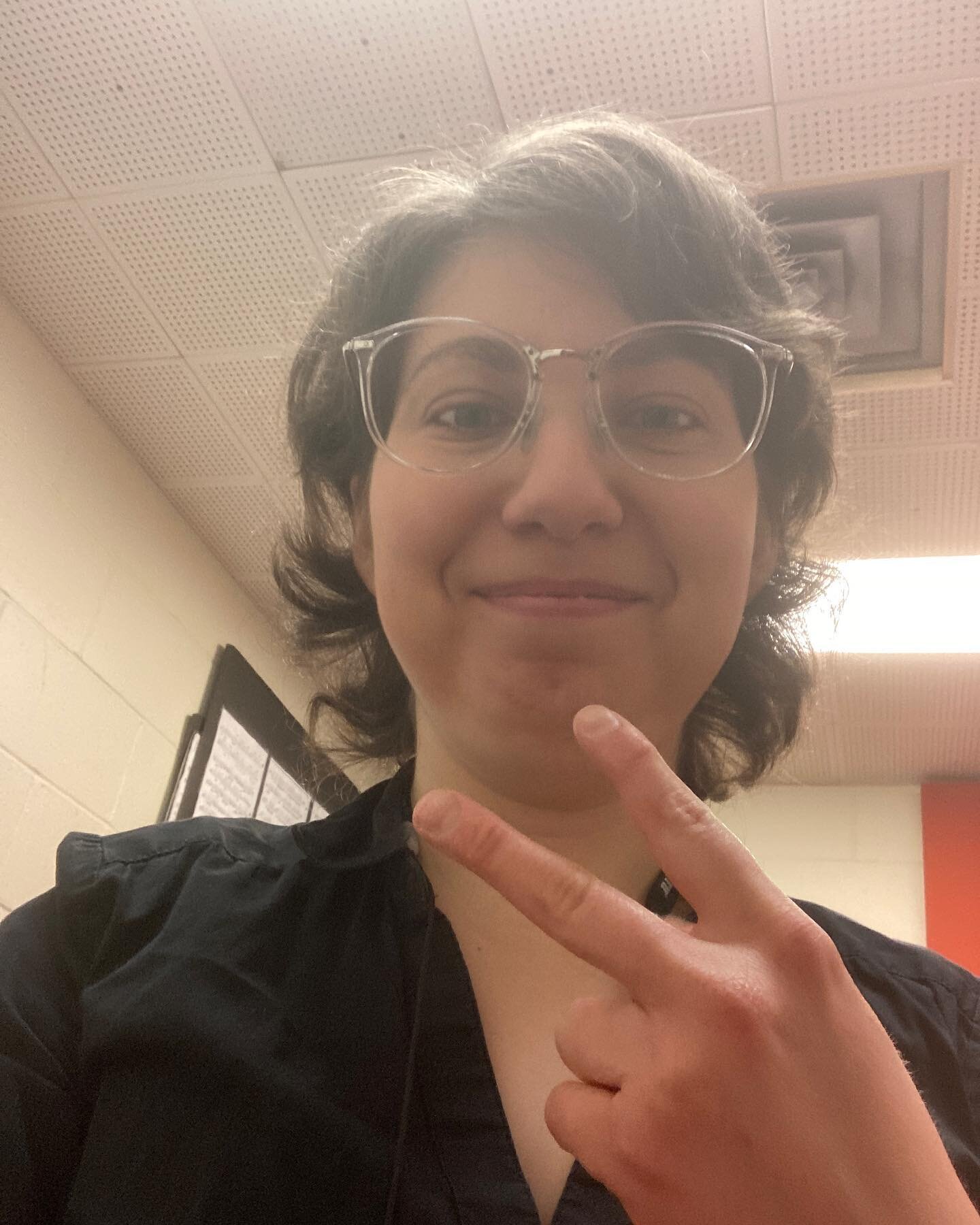 Wore my concert blacks for the last UBC SoM thing of 2022/23. This school year I:

performed in 19 concerts
plus 3 recording sessions
on 3 different instruments
also studied 3 additional instruments
and today, played the last piano jury of my degree.