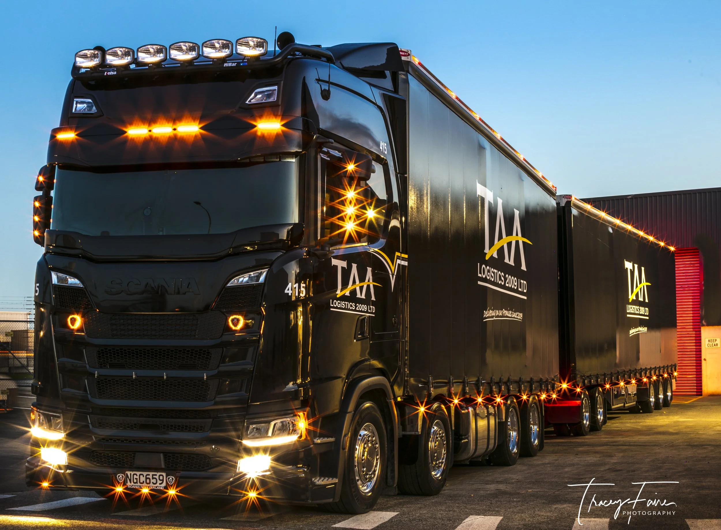 TAA 415 Night Time Loading