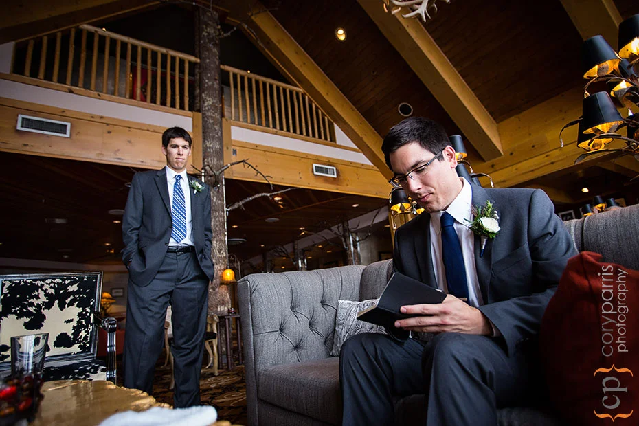 groom reading letter from bride