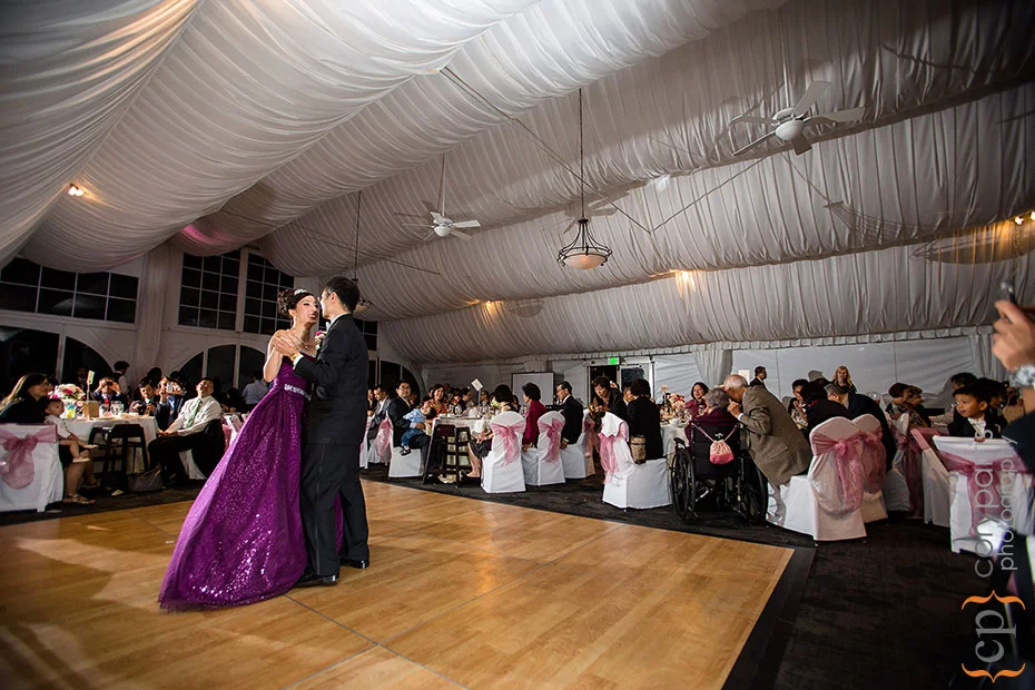 bride and groom dancing at golf club at newcastle wedding