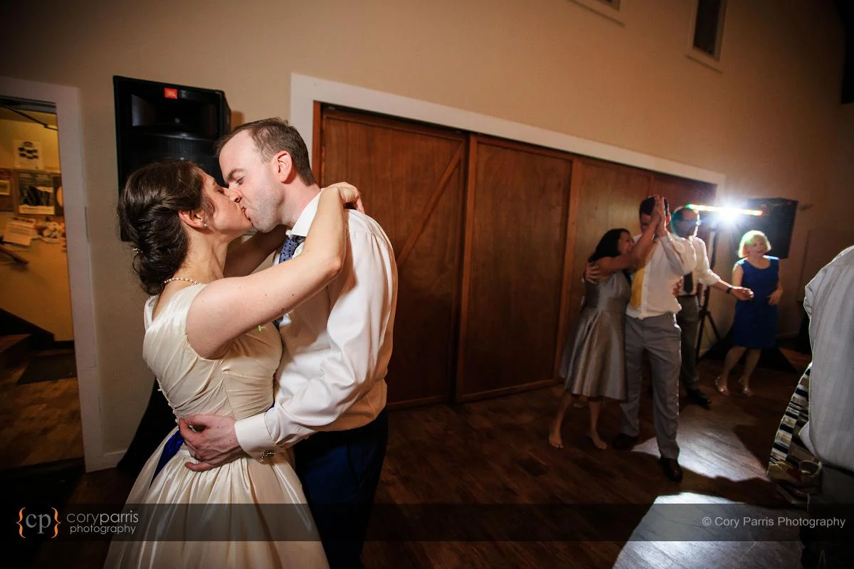 1050-fremont-abbey-wedding-seattle