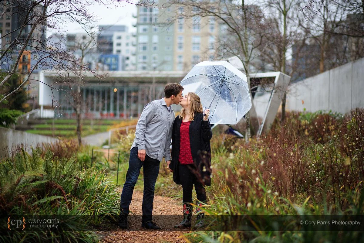 012-rainy-engagement-portraits-seattle