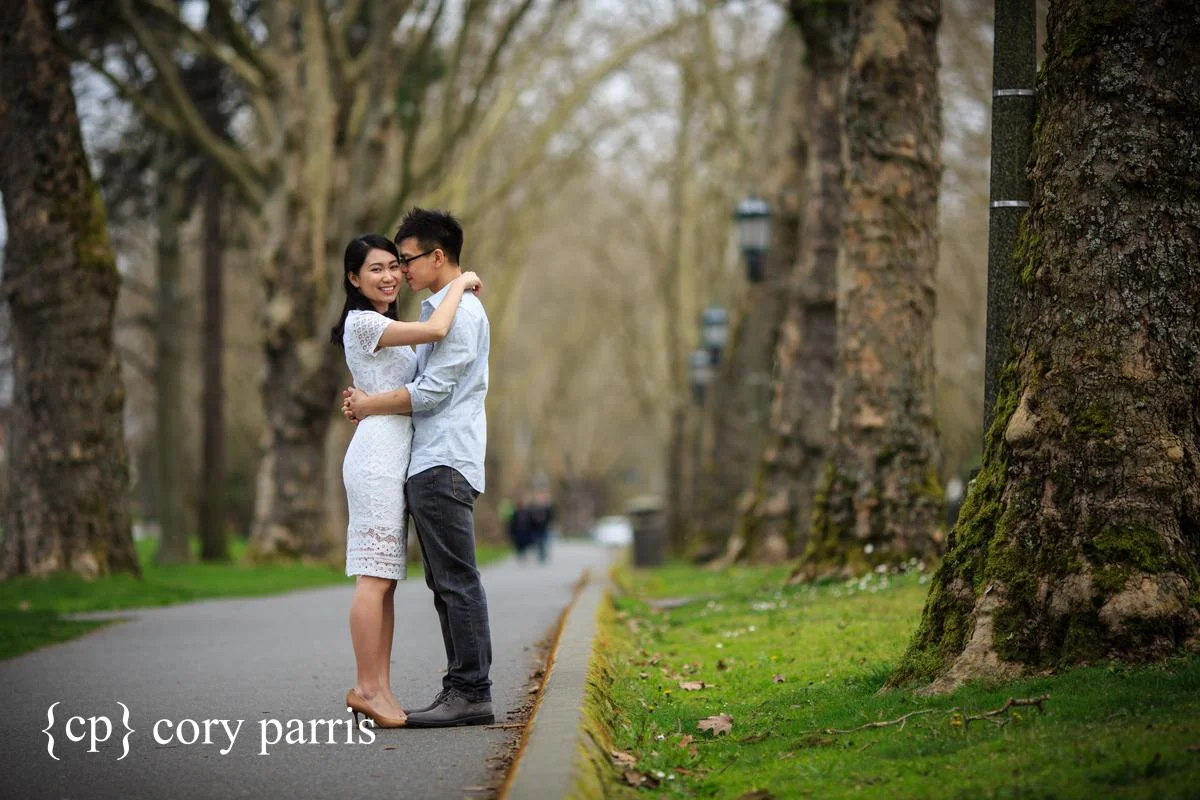 022-uw-engagement-portraits
