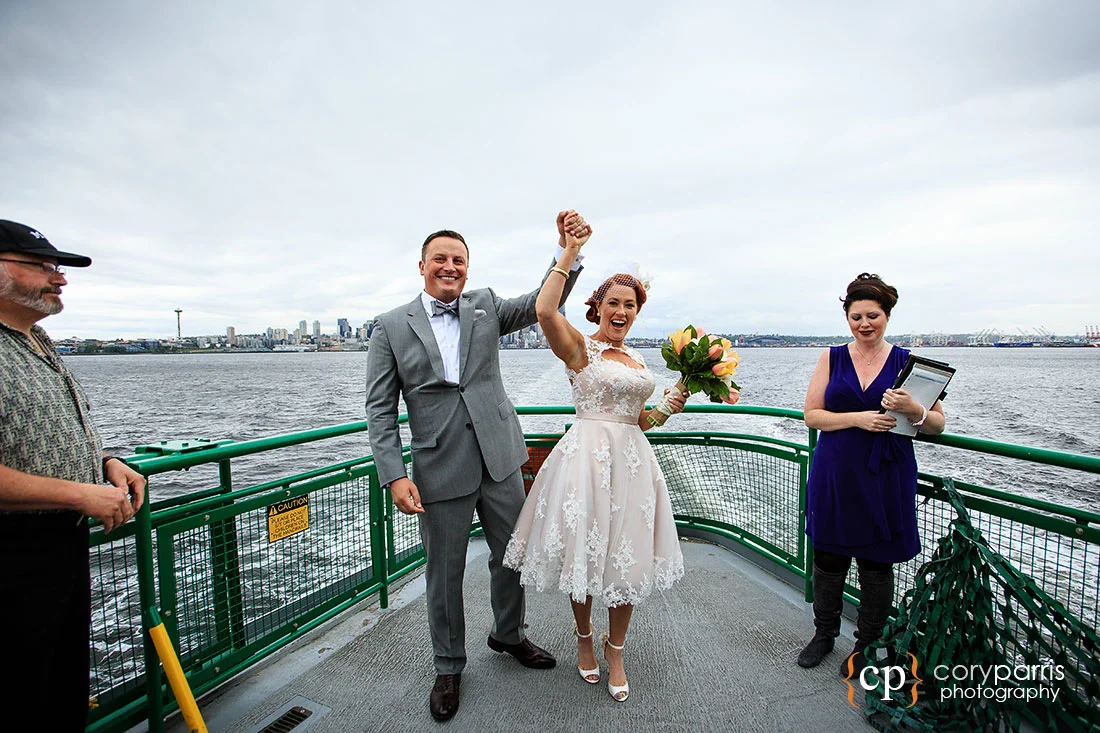 Ferry wedding in Seattle
