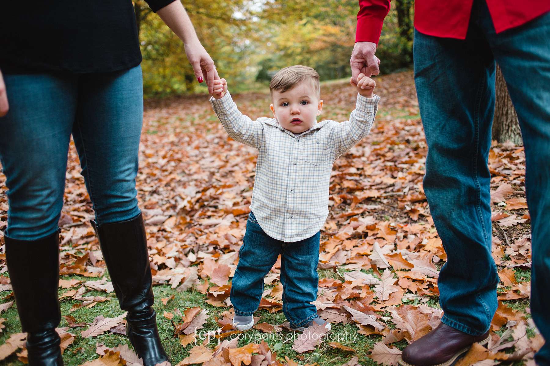 Family portrait at Washington Park Arboretum in Seattle