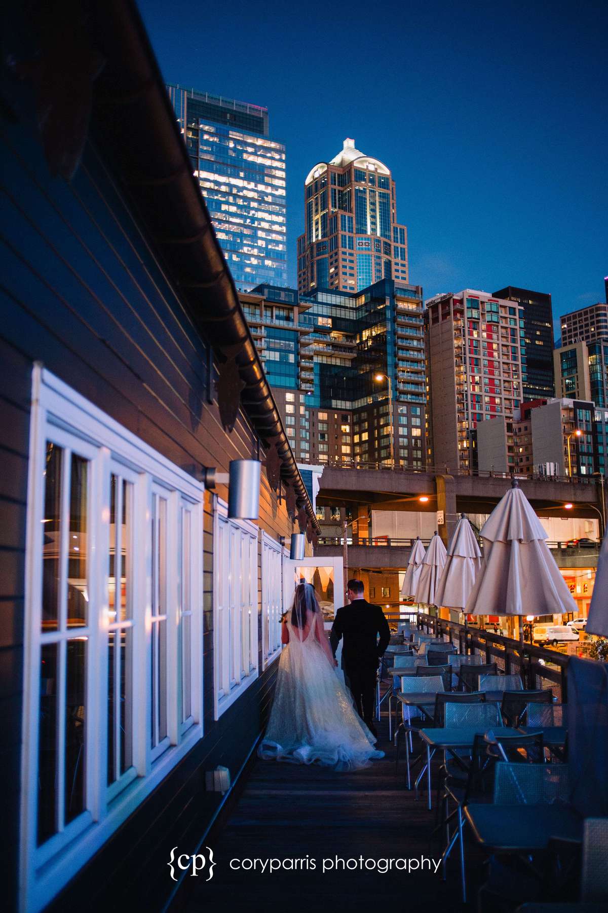 Seattle skyline wedding photo