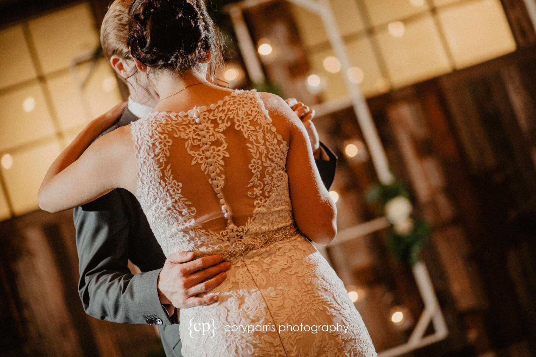 733-SODO-Park-wedding-Seattle.jpg