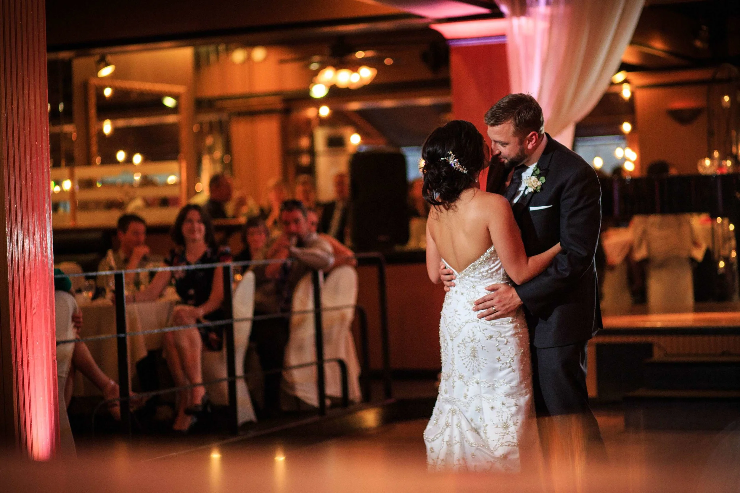 Seattle wedding photojournalism reception first dance