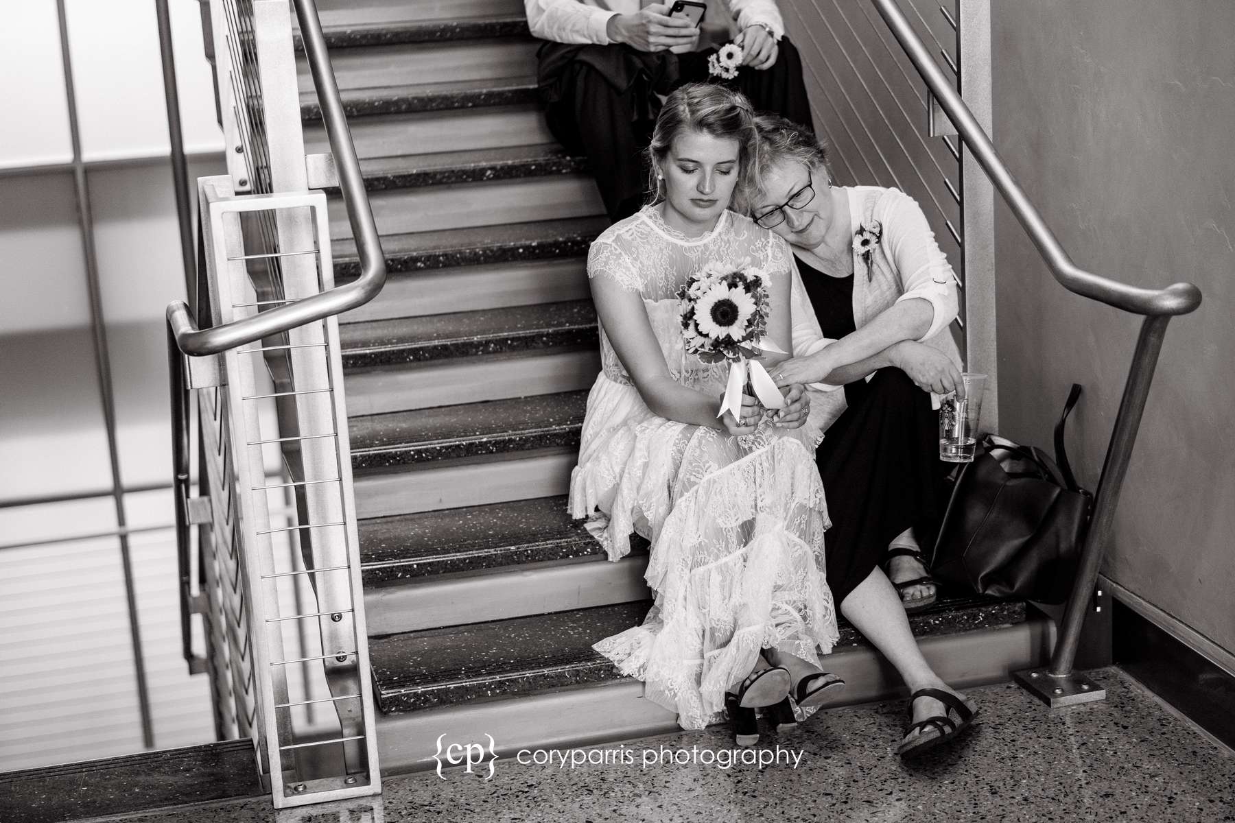 132-Seattle-Elopement-Courthouse.jpg