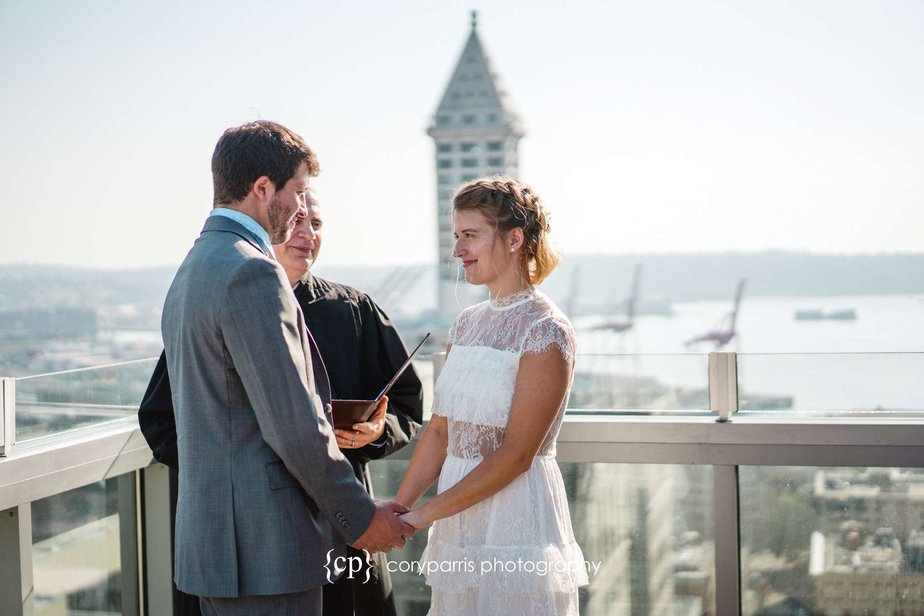 172-Seattle-Elopement-Courthouse.jpg