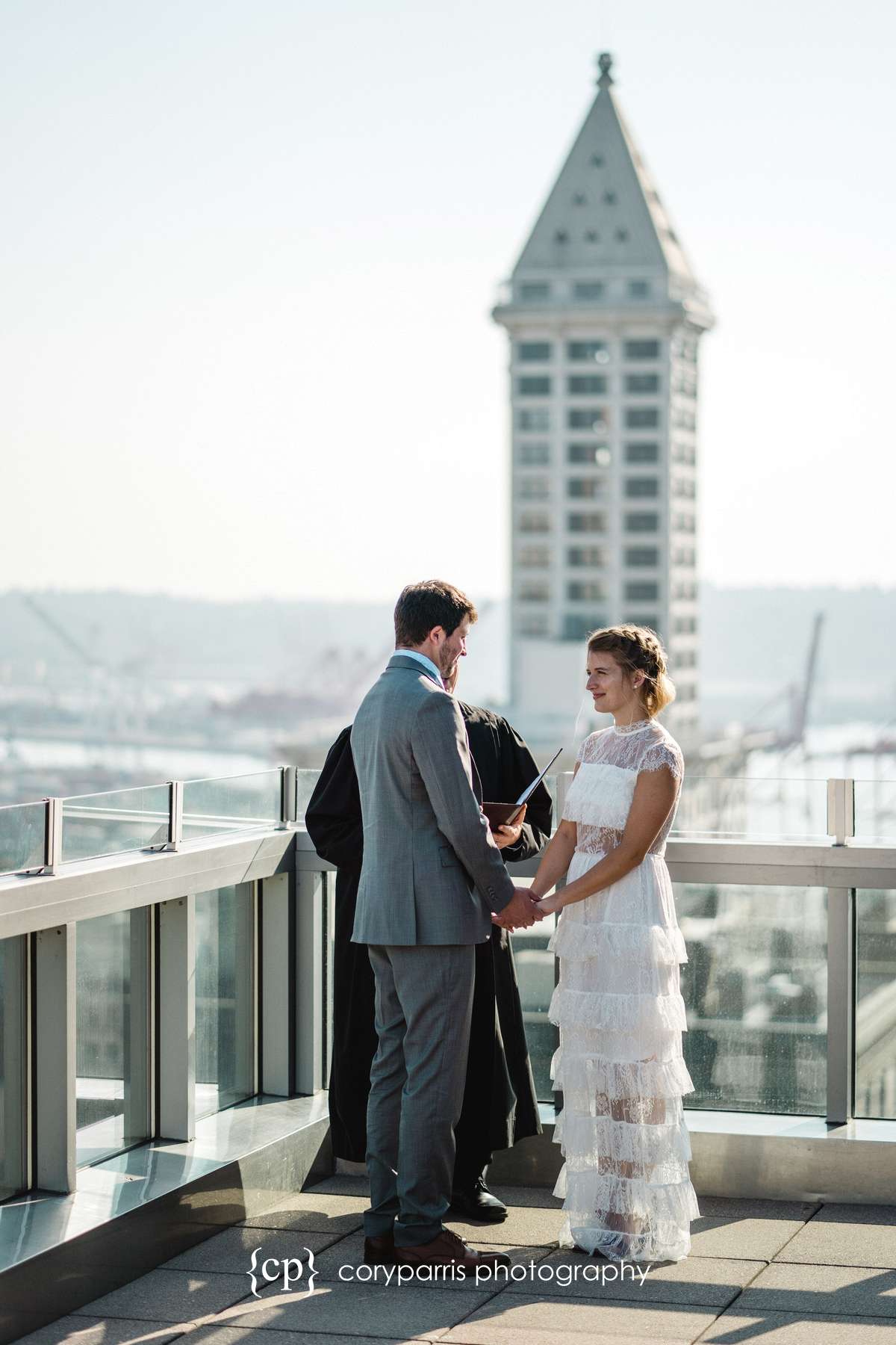 178-Seattle-Elopement-Courthouse.jpg