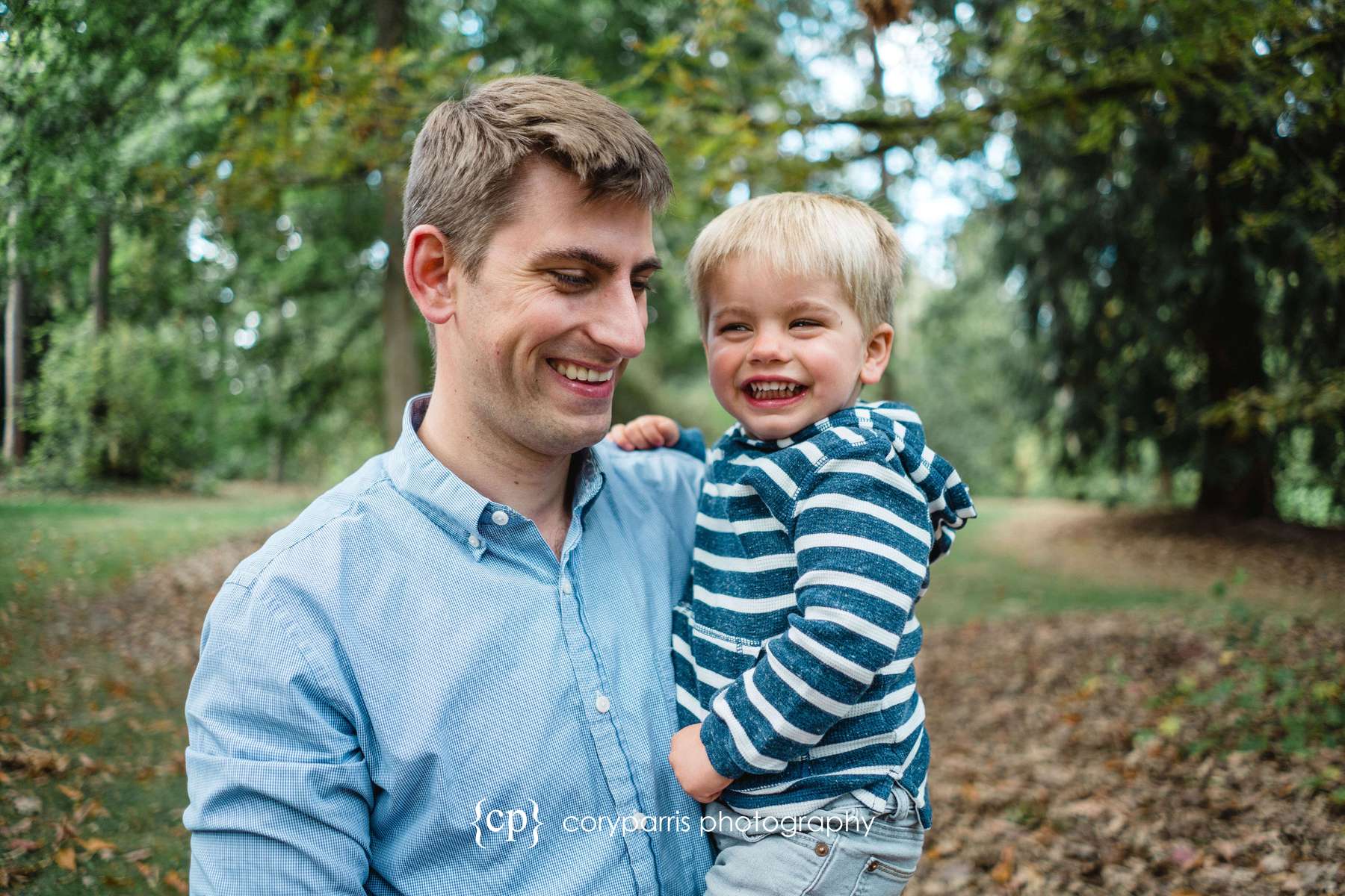 FM1 - 046-Seattle-Arboretum-Family-Portraits.jpg