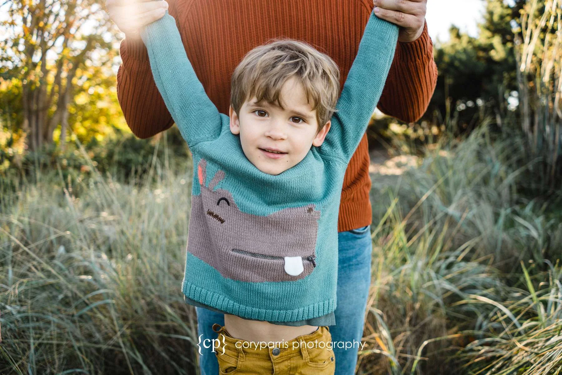 084-seattle-family-portraits-golden-gardens.jpg