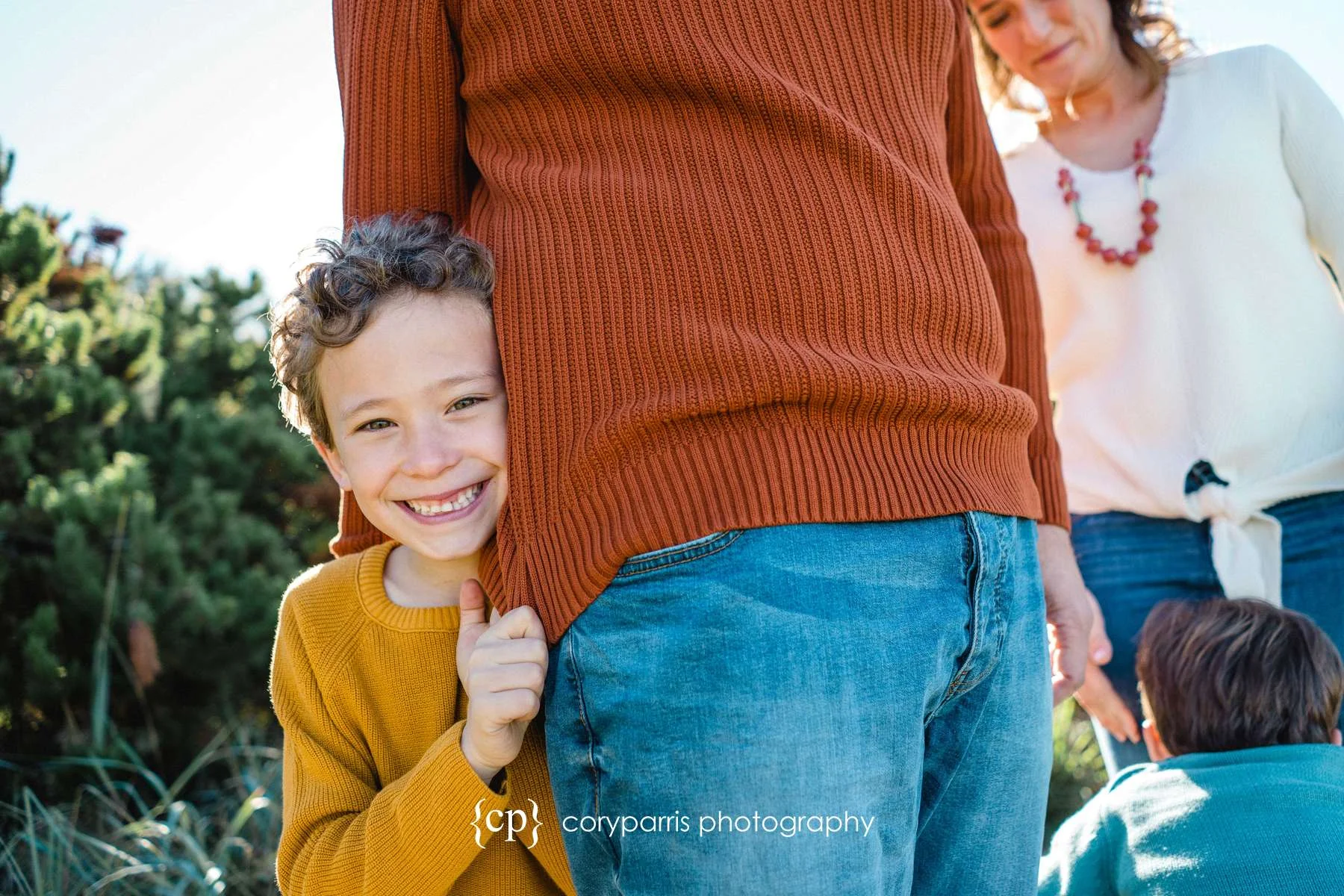 088-seattle-family-portraits-golden-gardens.jpg