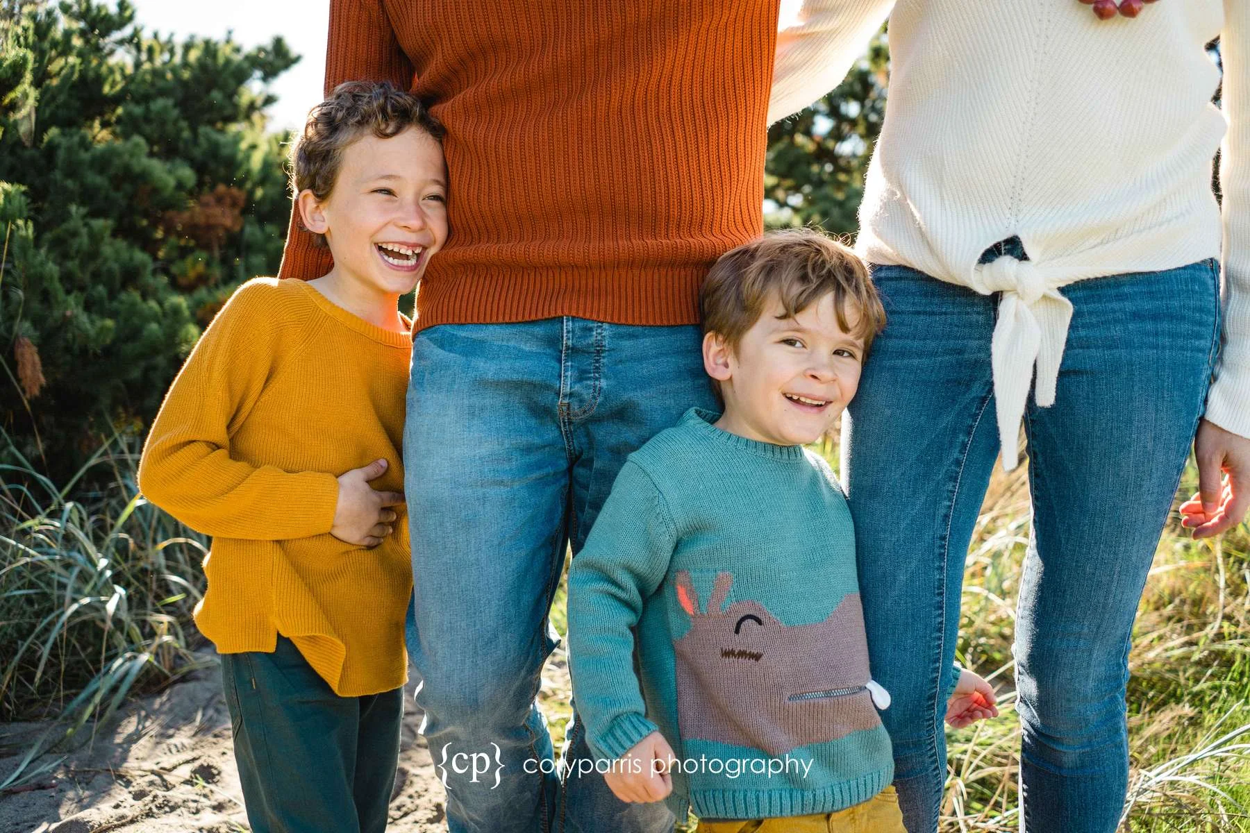 094-seattle-family-portraits-golden-gardens.jpg