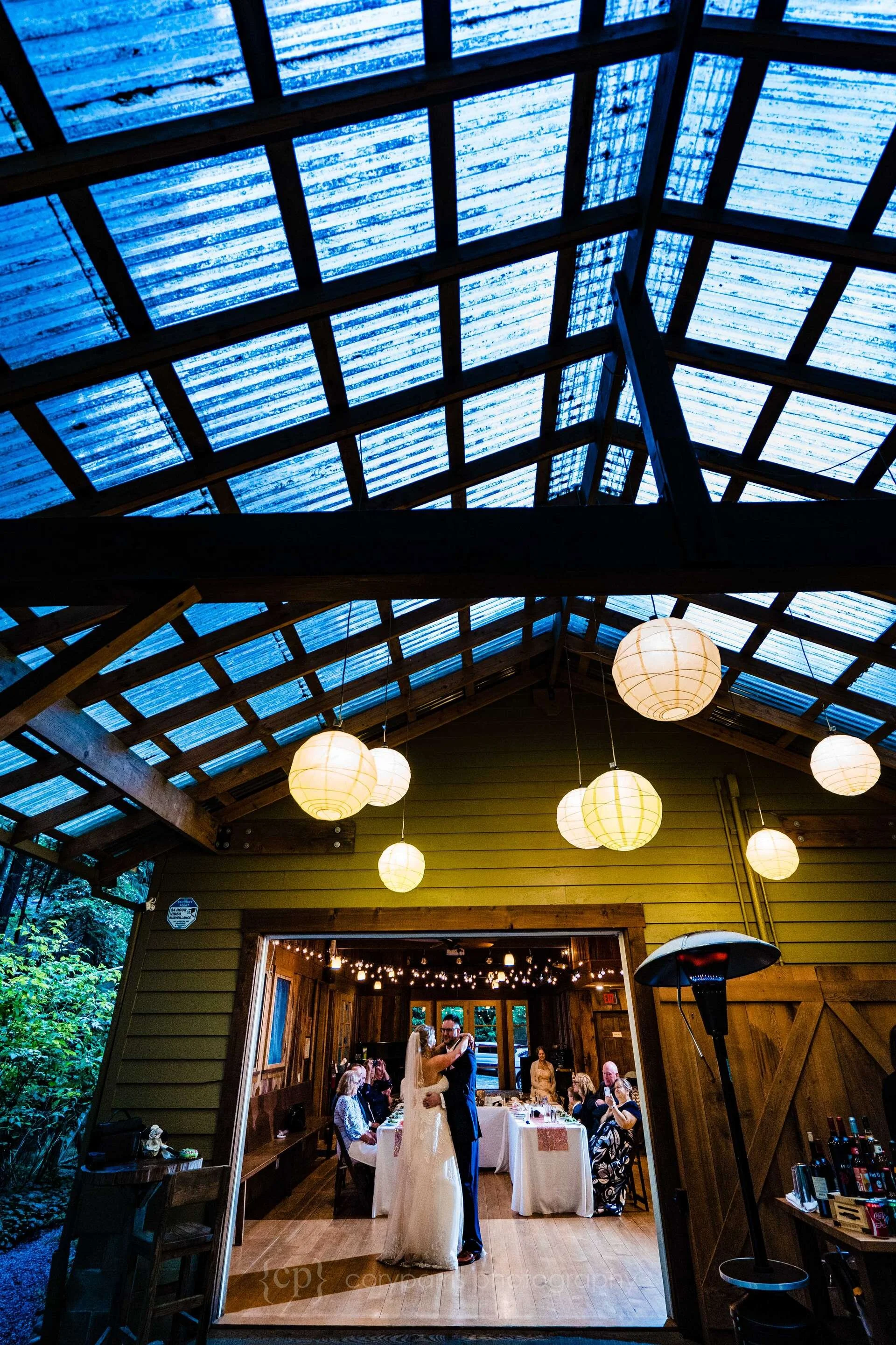 606-treehouse-point-wedding-photography.jpg