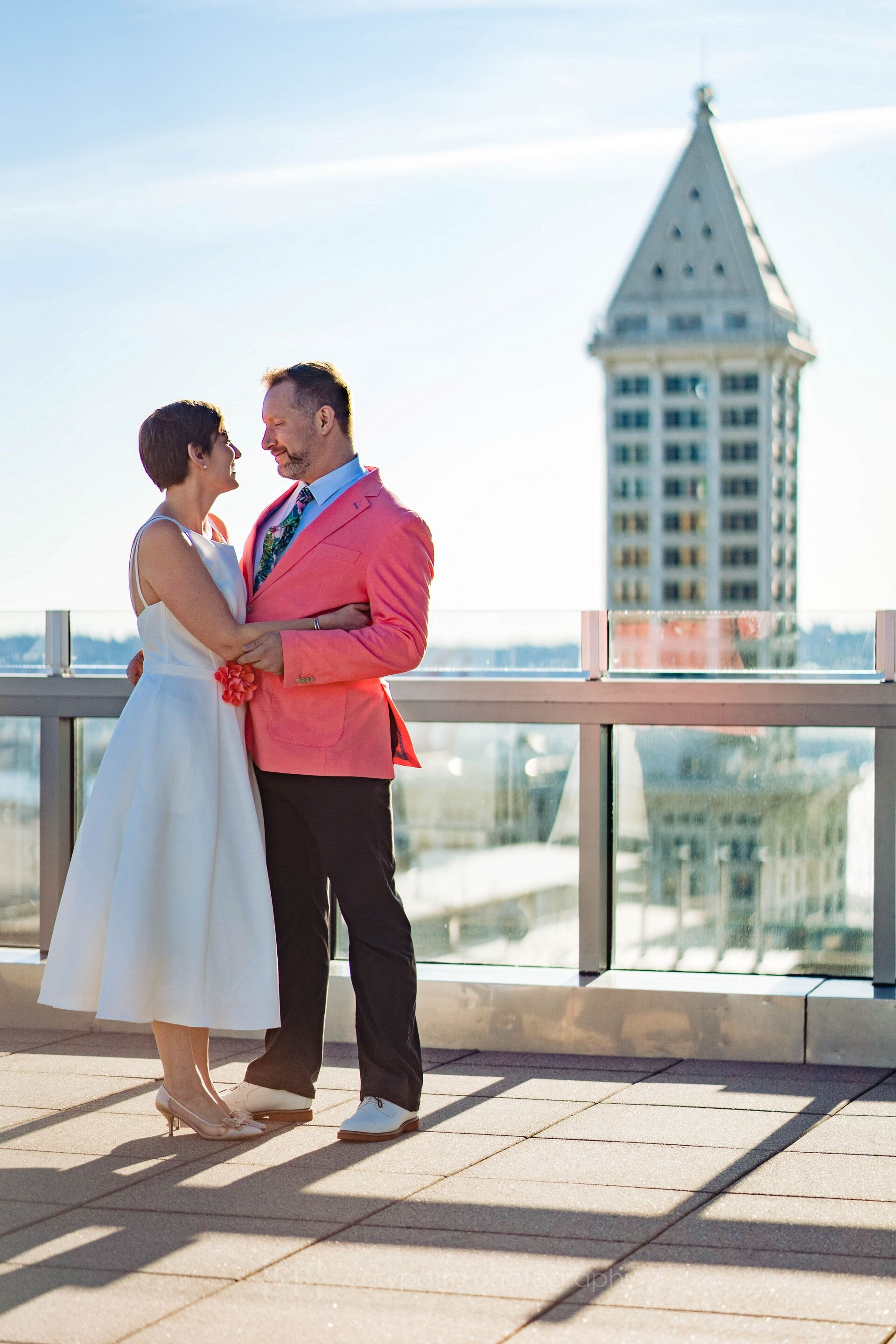 031-seattle-elopement-courthouse.jpg