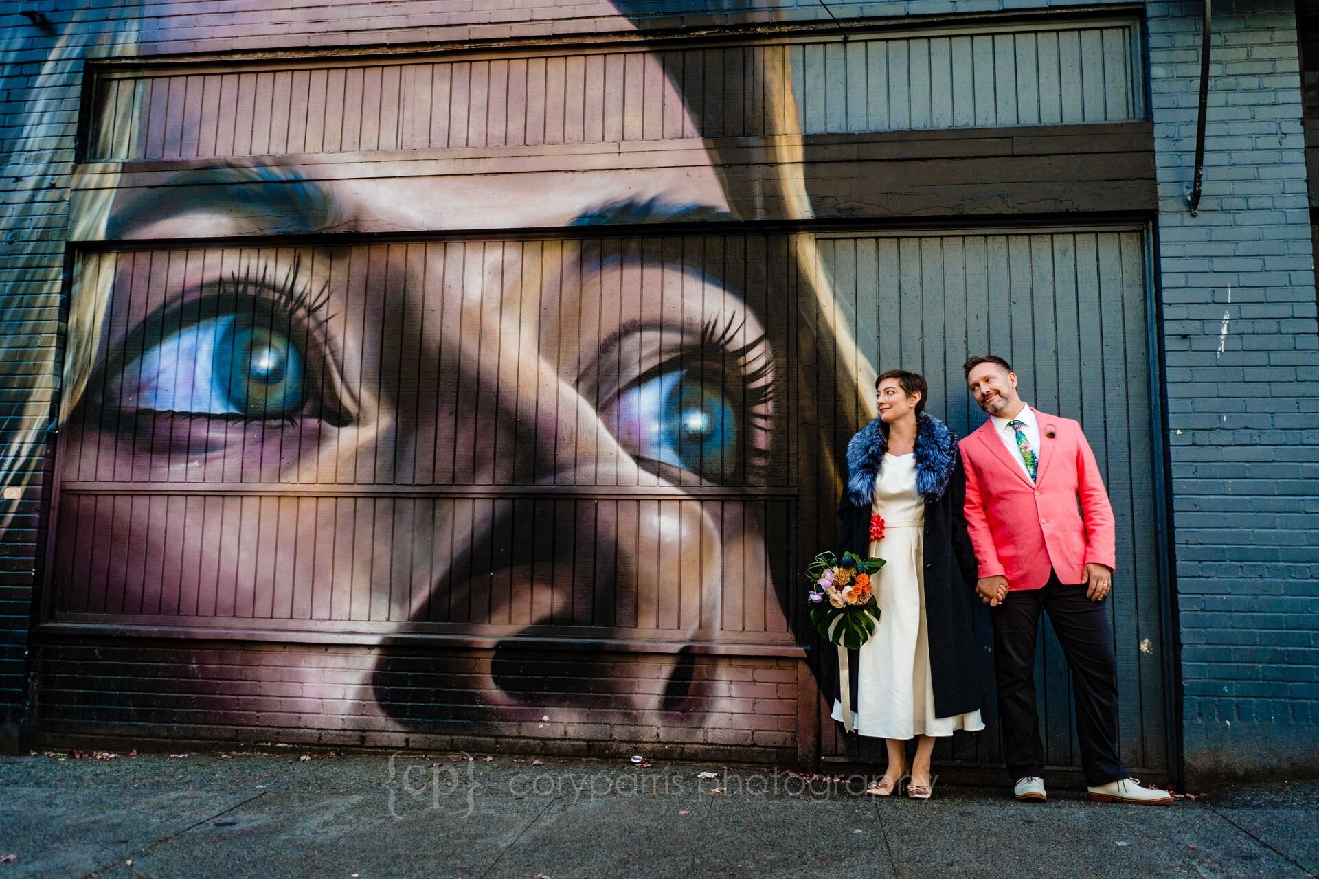 232-seattle-elopement-courthouse.jpg
