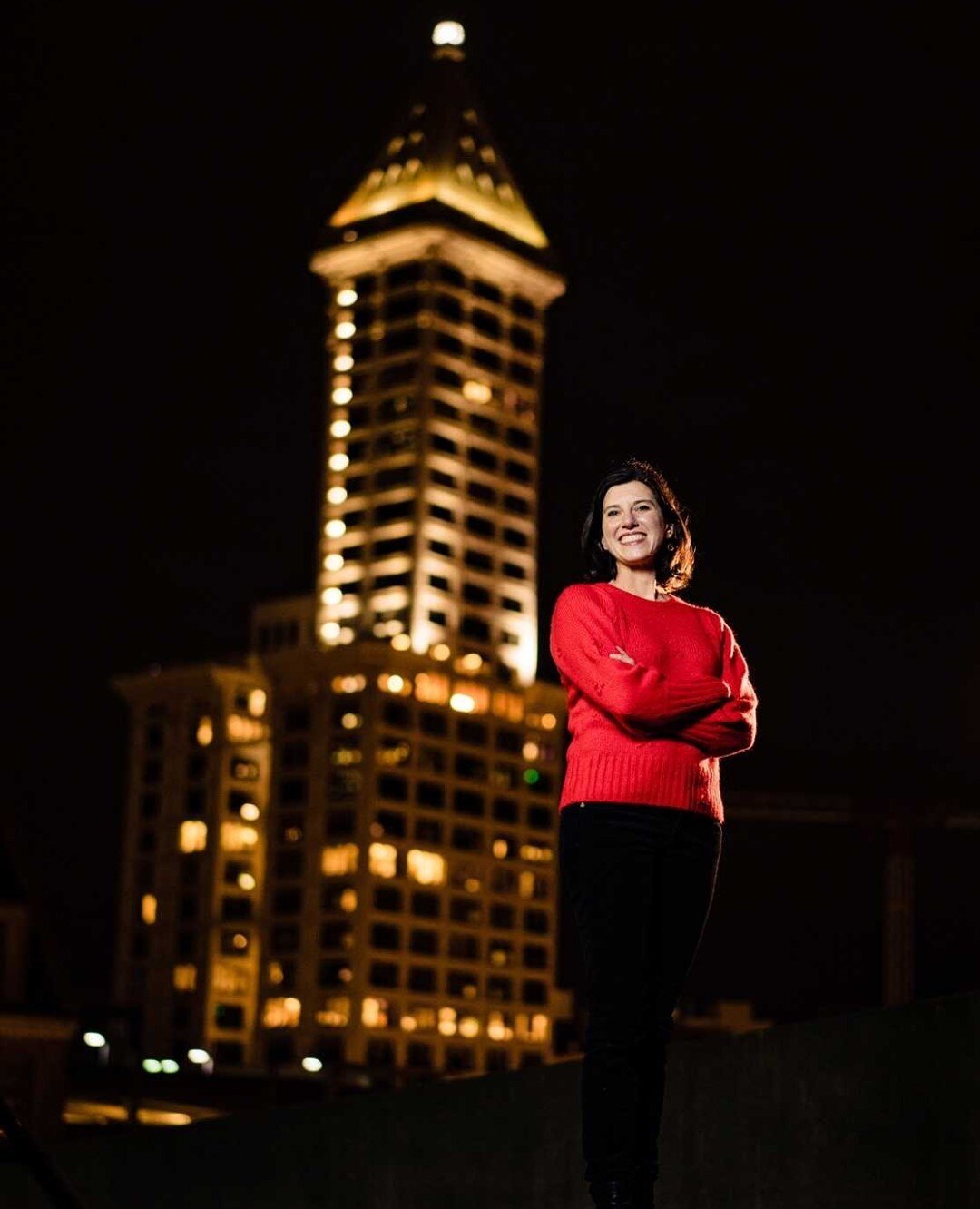 One of my clients is running for mayor of Seattle! Go visit her website at https://www.jessynformayor.com/ and see some more of my portraits of her. It is fun to see my work used for her campaign. ⁠
⁠
#seattleeditorialportrait #environmentalportrait 