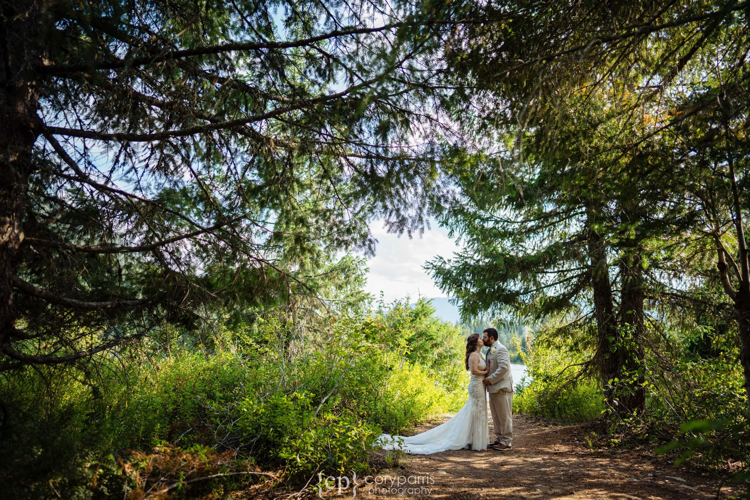 Tacoma-Gold-Creek-Elopement -230825375.jpg