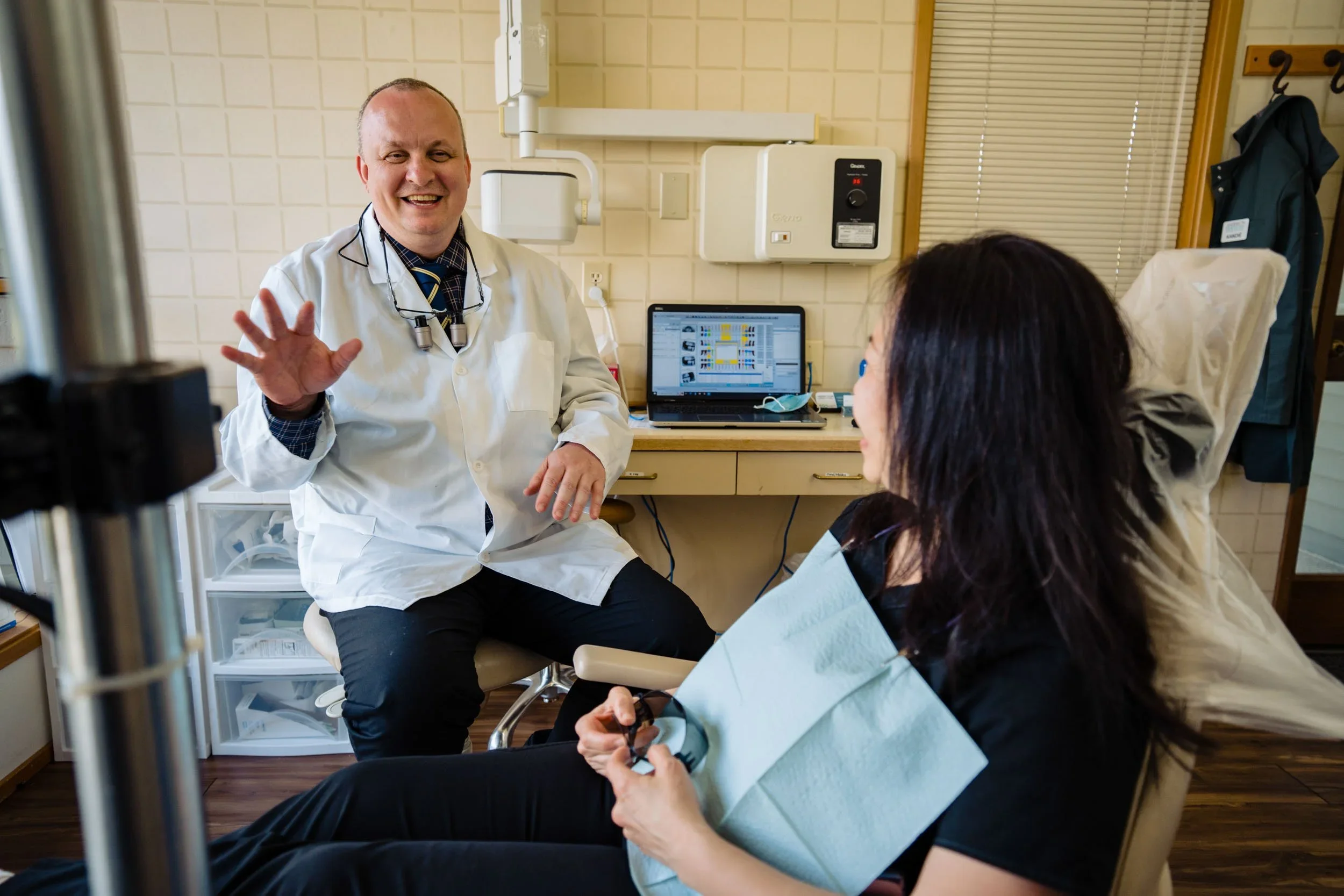 A storytelling commercial image of a dentist