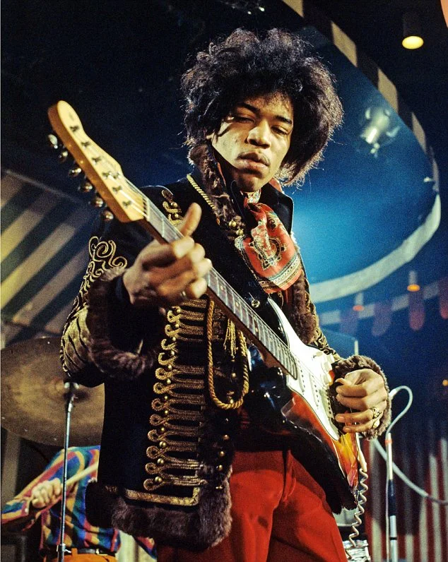 Jimi Hendrix - Sun in Sagittarius