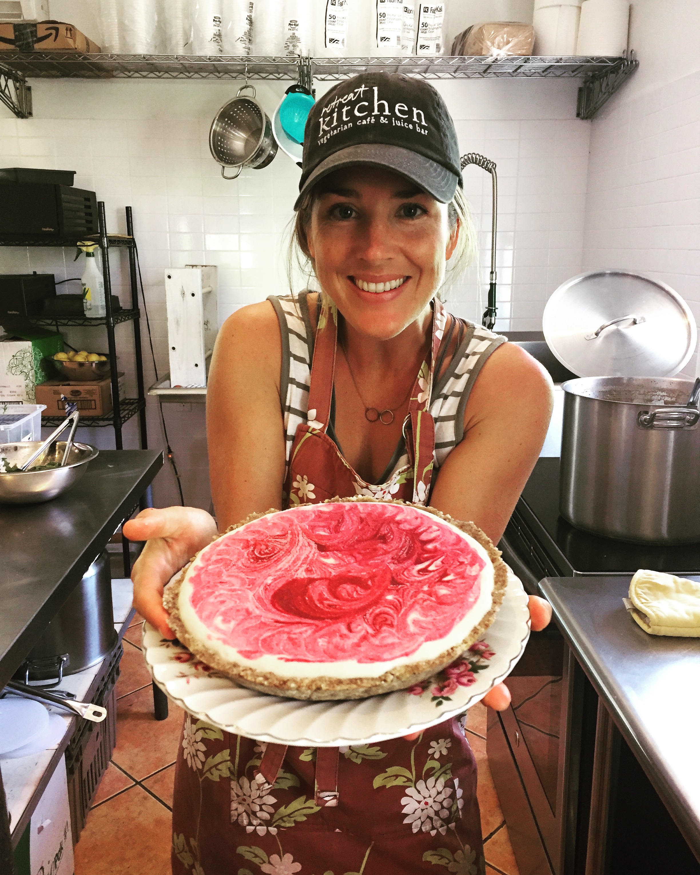 Kitchen Chef - Laura - with a raw cream pie