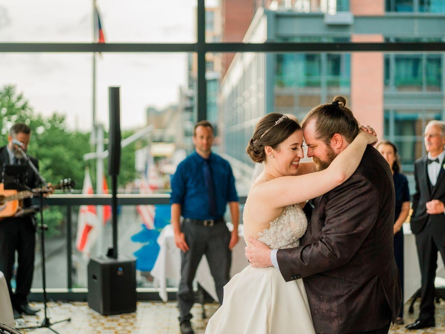 Happiness. ✨ #FridayFeels

Venue | Del Mar, Biblioteca Room &amp; Terraza
Planner | @impact_collective
Photography | @masonphotography